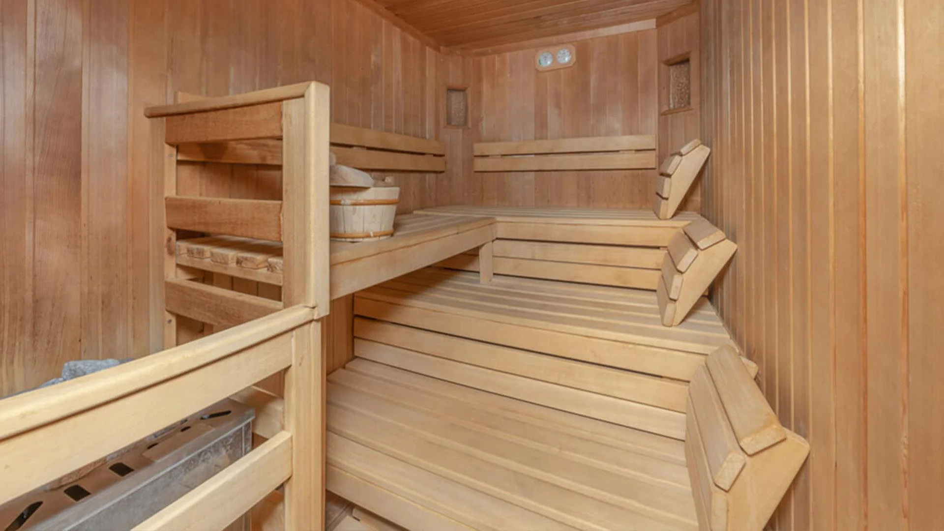 Hotel Scoiattolo Sëlva/Selva 18 suedtirol.info