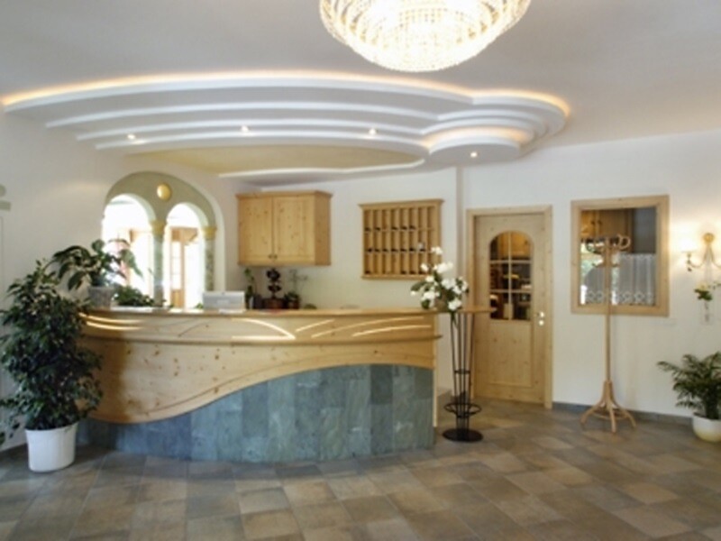 Hotel Willy reception