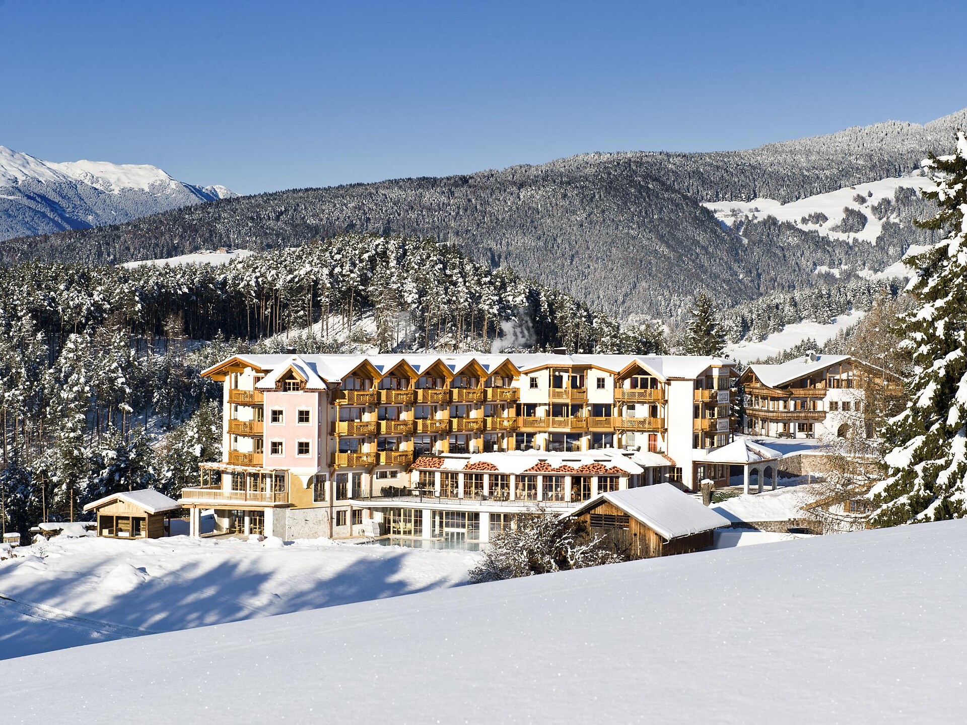 Hotel Chalet Tianes in inverno