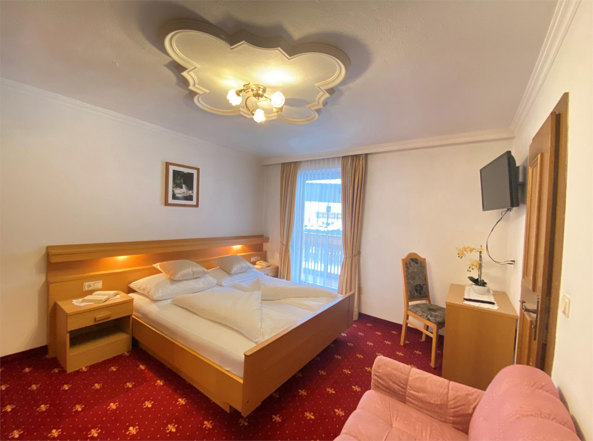 Hotel Enzian Gais 13 suedtirol.info