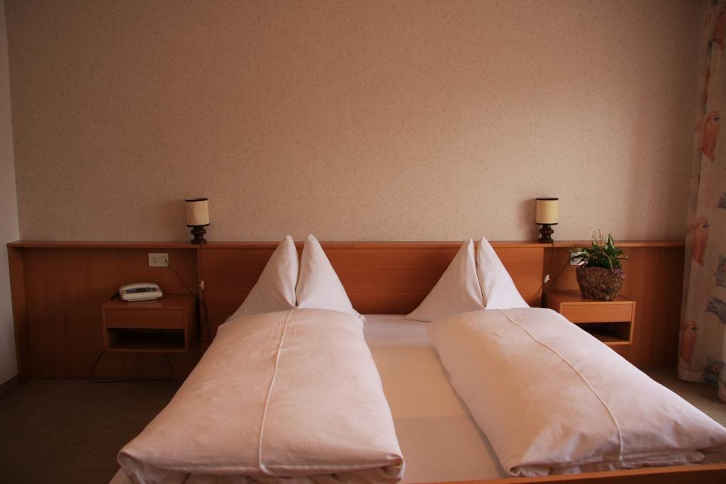 Hotel Hillebrand Tesimo 6 suedtirol.info