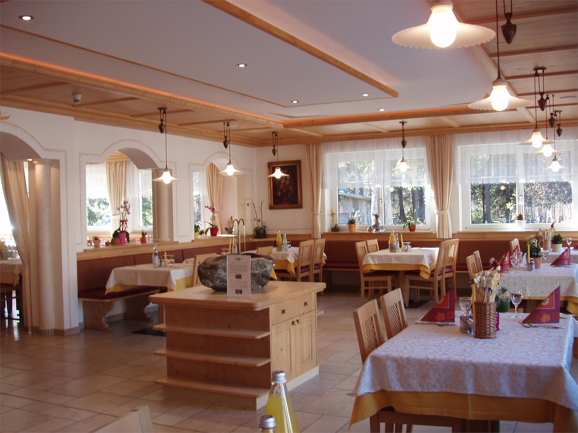 Hotel Albergo Vivaio Villabassa 8 suedtirol.info