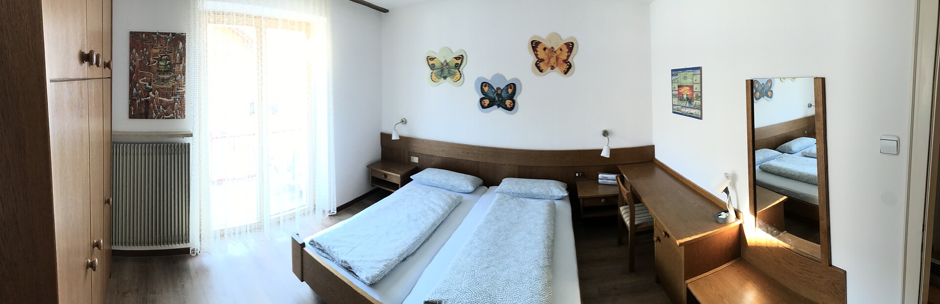 panorama bedroom Michael