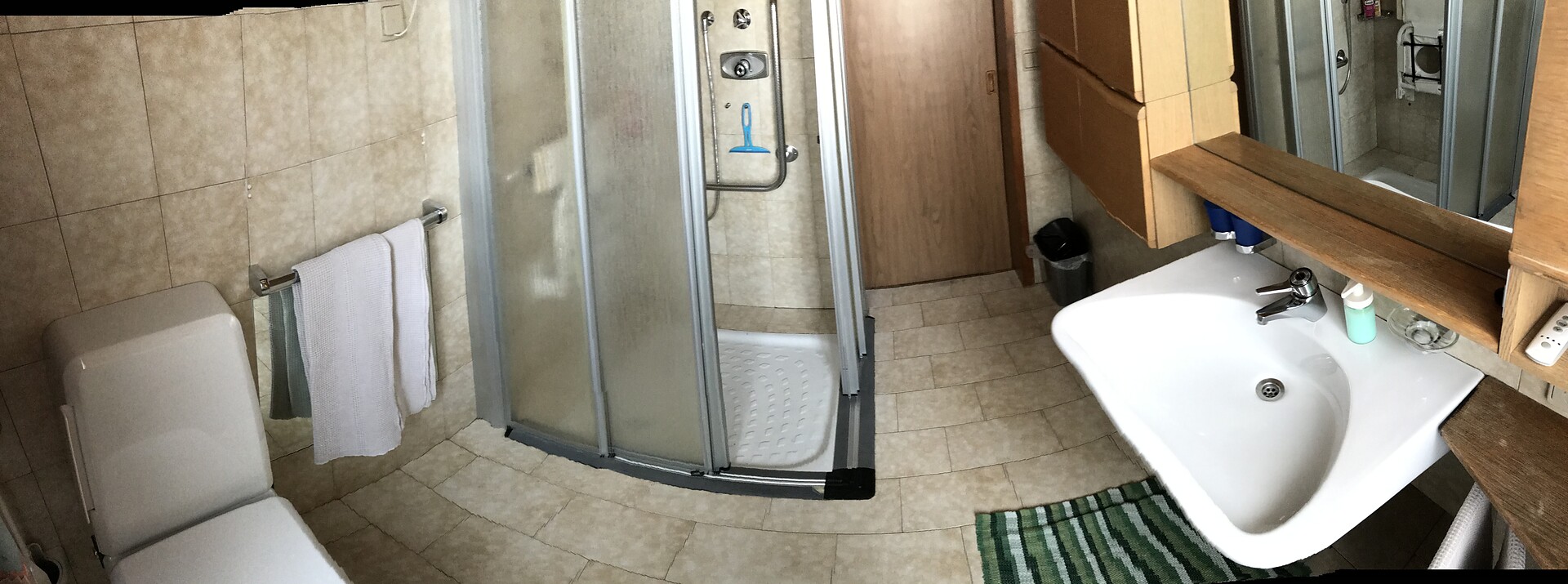 bathroom double room Albert