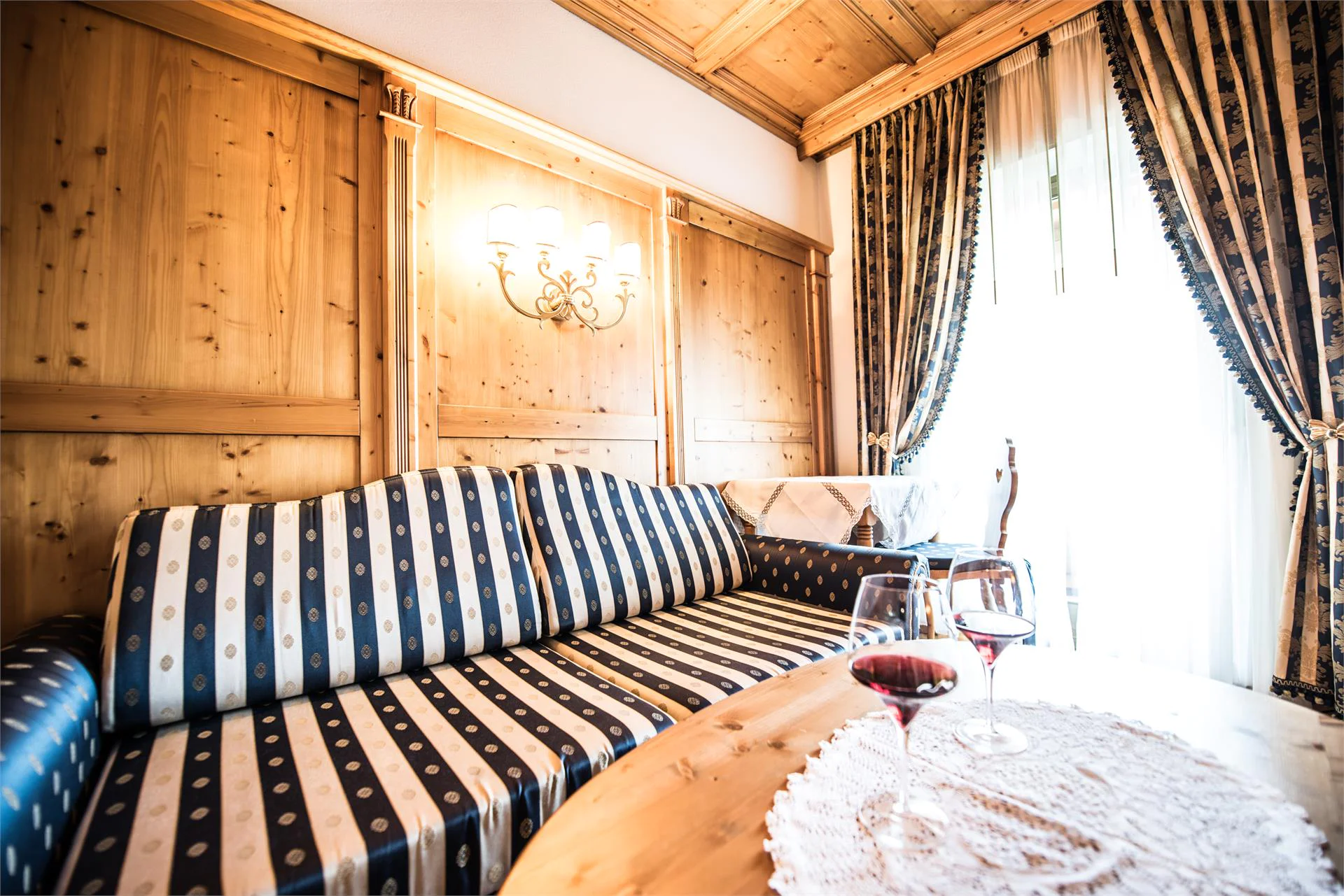 Hotel Enzian Castelrotto 8 suedtirol.info