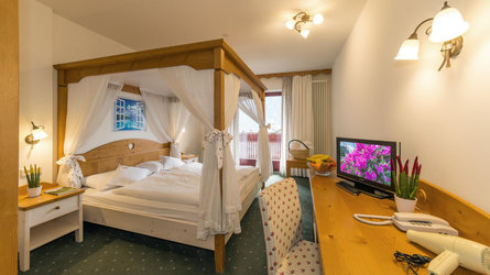 Hotel Hellweger Sand in Taufers/Campo Tures 28 suedtirol.info