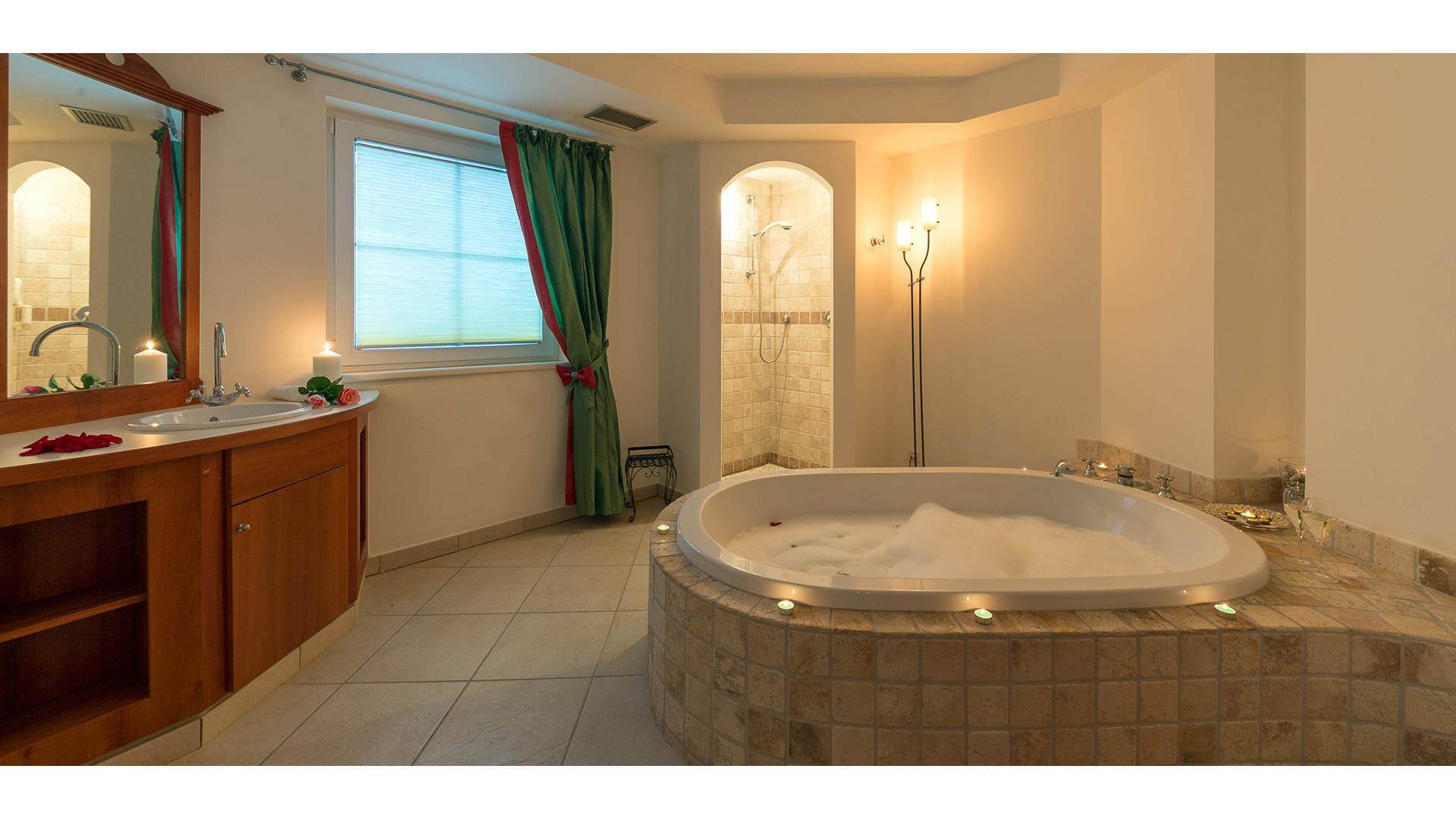 Hotel Hellweger Sand in Taufers/Campo Tures 12 suedtirol.info