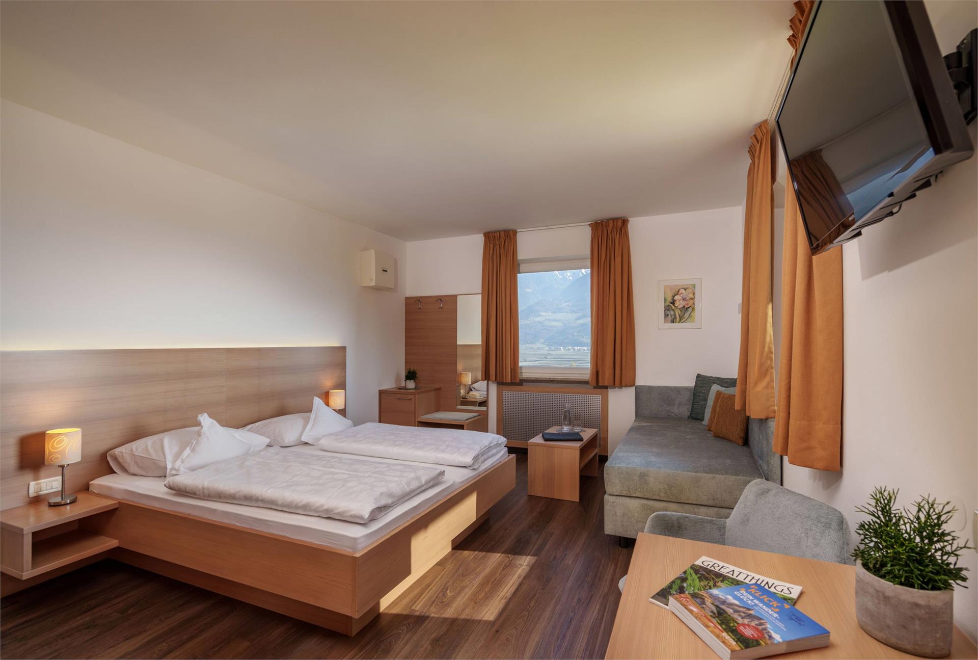 Hotel Törggelehof Tscherms 29 suedtirol.info