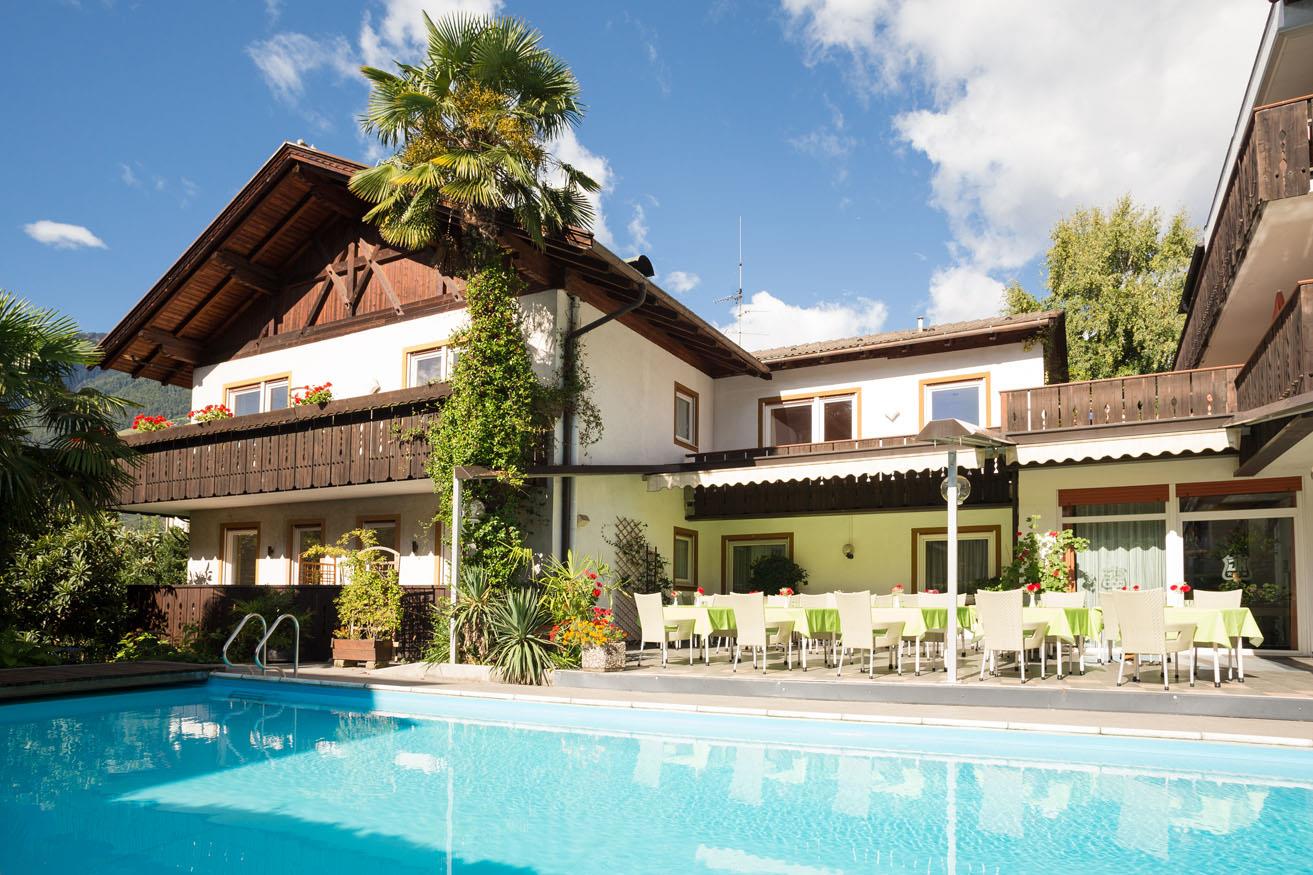 Hotel Gruberhof Merano 10 suedtirol.info