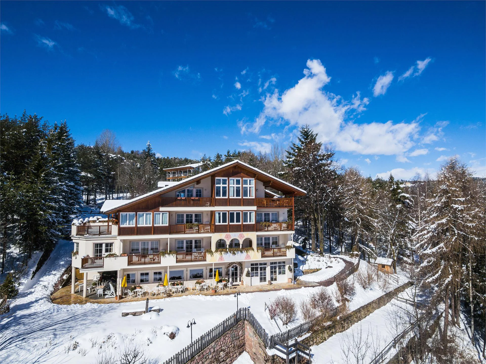 Hotel König Laurin San Genesio Atesino 1 suedtirol.info