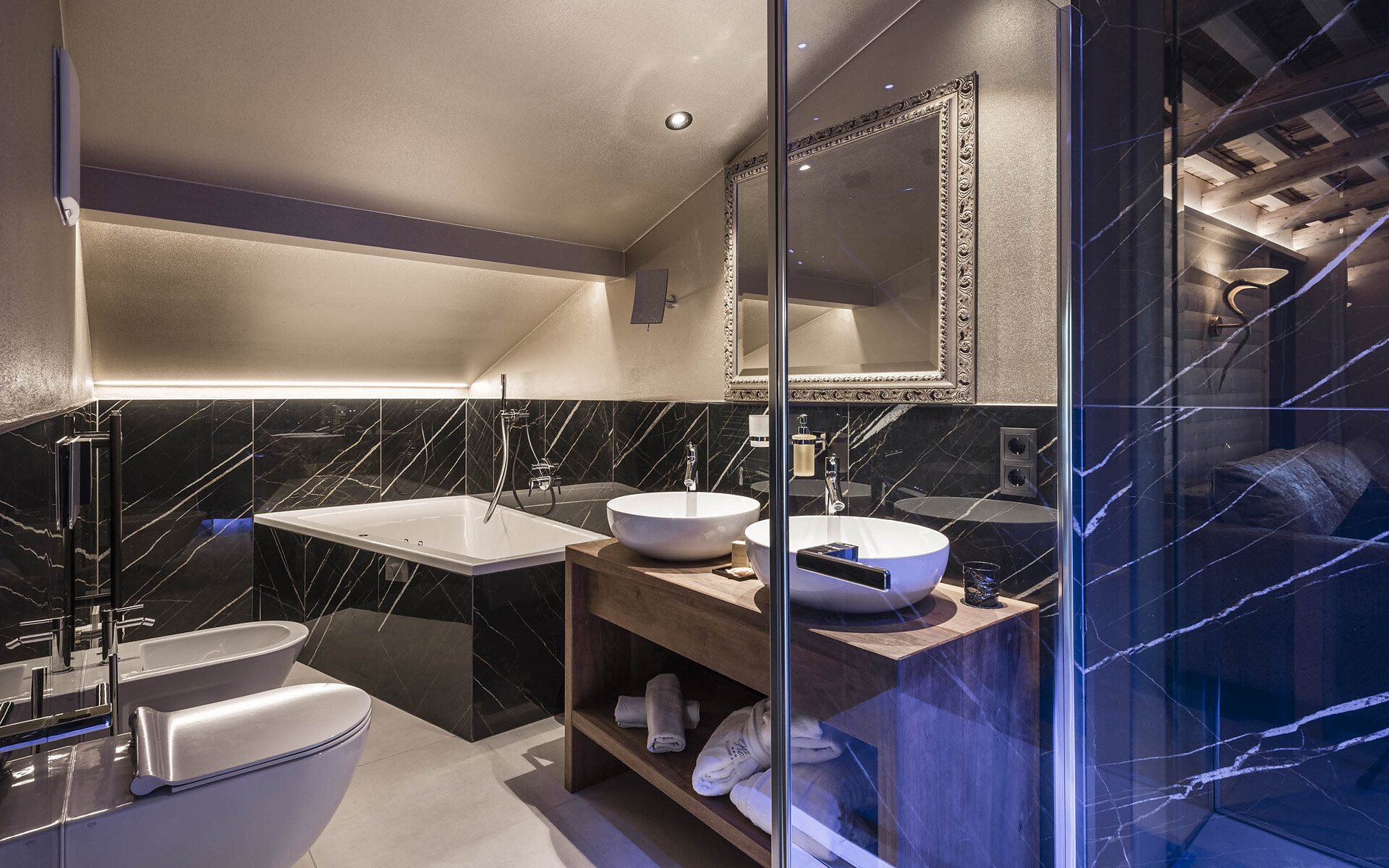 Alpine Lifestyle Suite