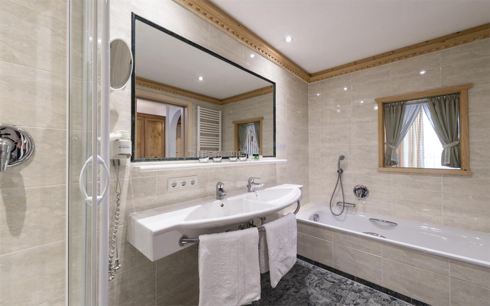 Hotel Grüner Baum Brixen/Bressanone 3 suedtirol.info