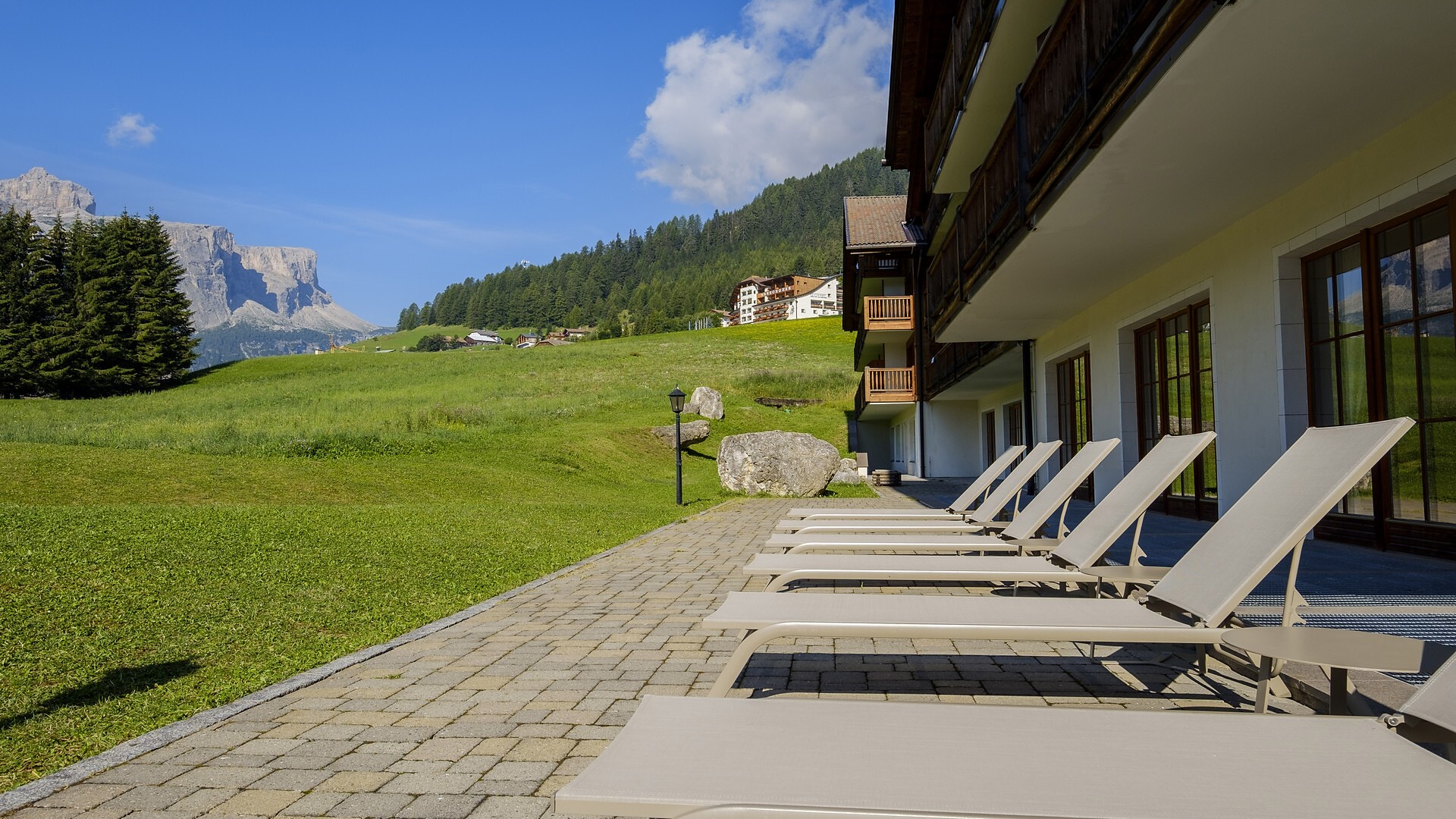 TH Corvara