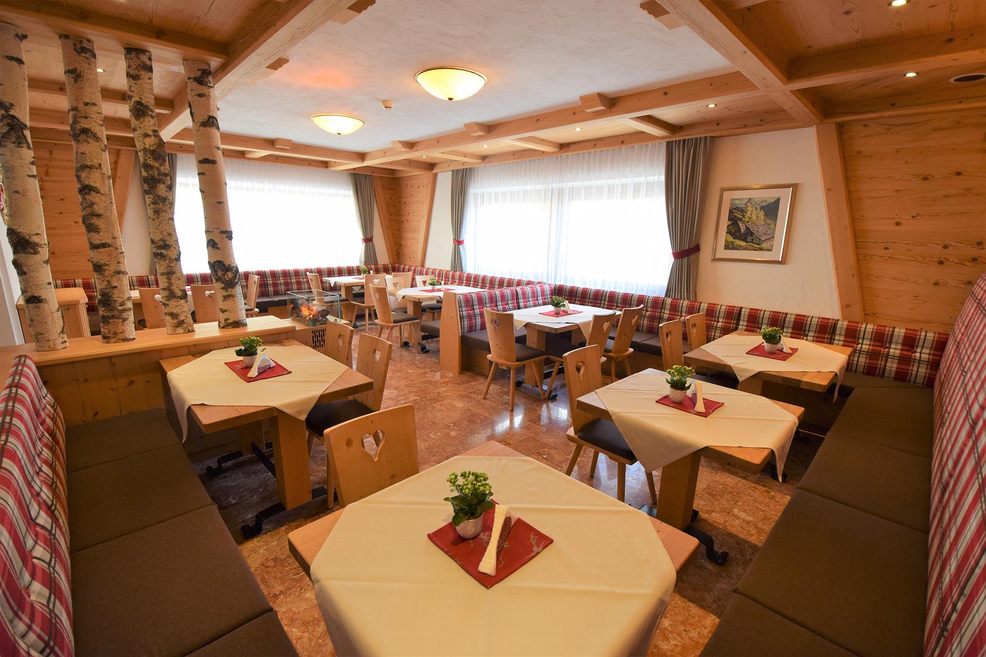 Hotel Centrale Corvara 4 suedtirol.info