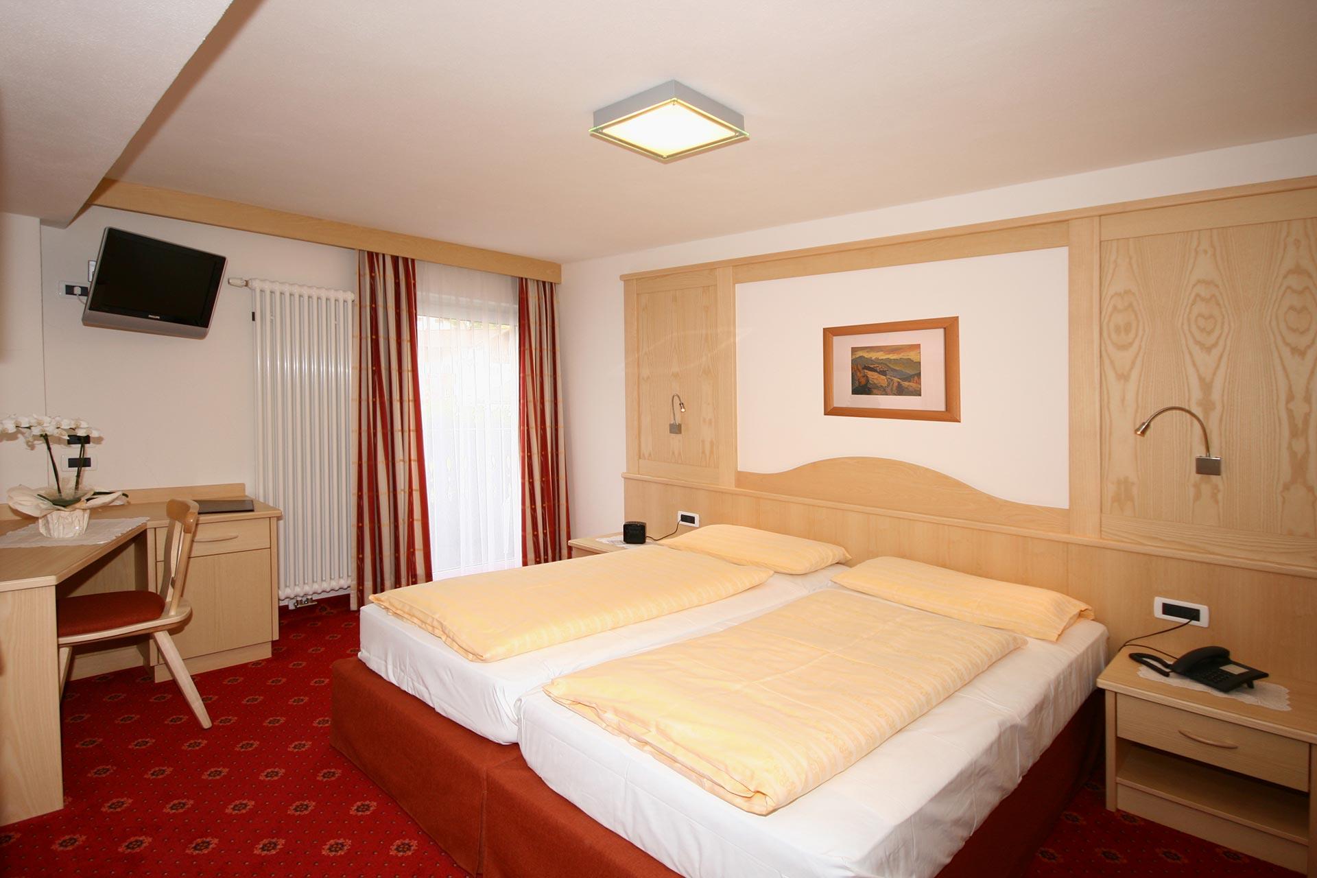 Hotel Centrale Corvara 18 suedtirol.info