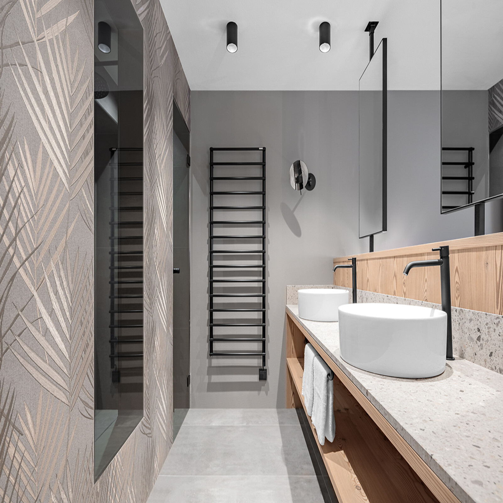 Pisciadu bathroom
