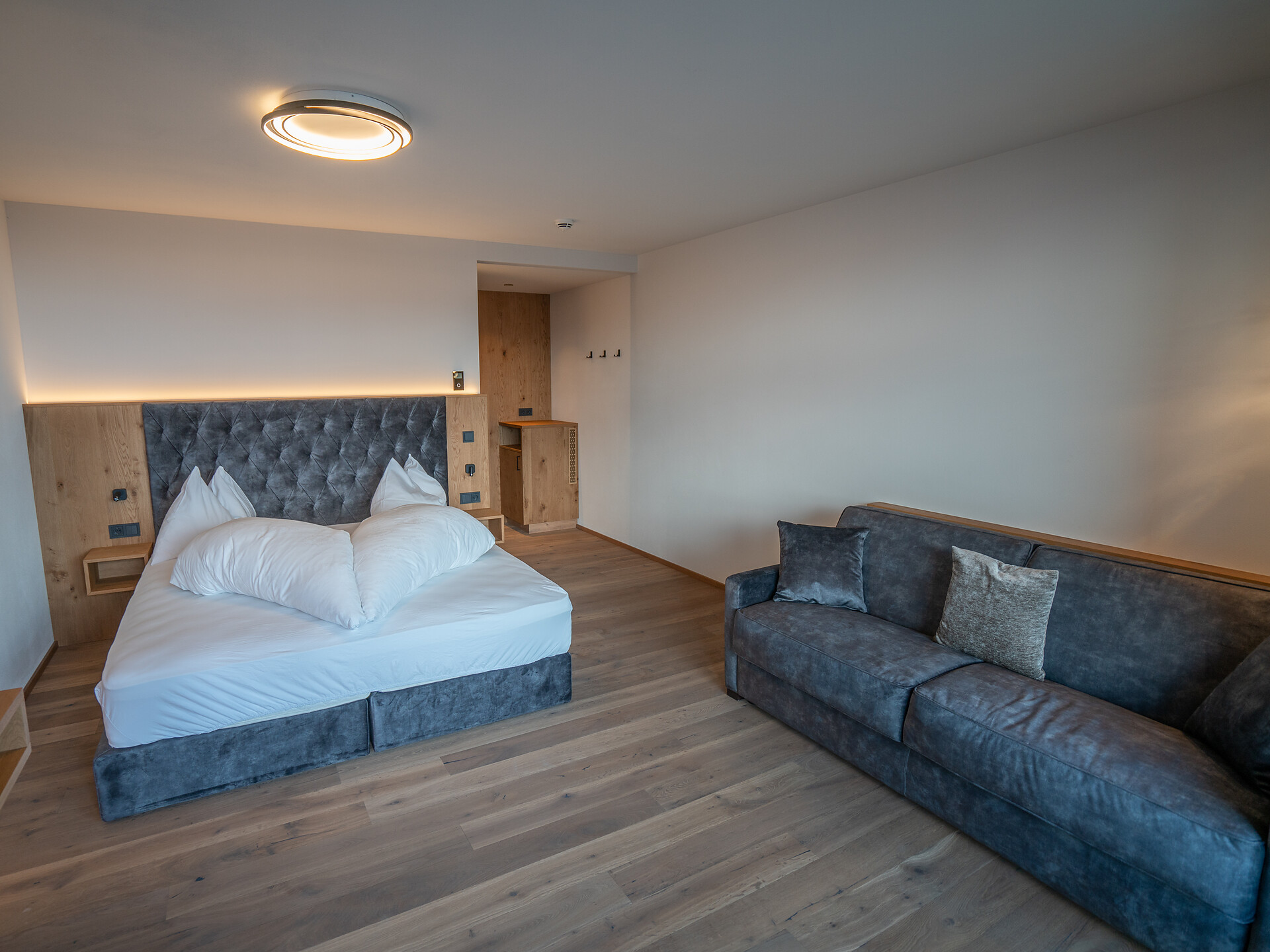 Alpine Deluxe Suite