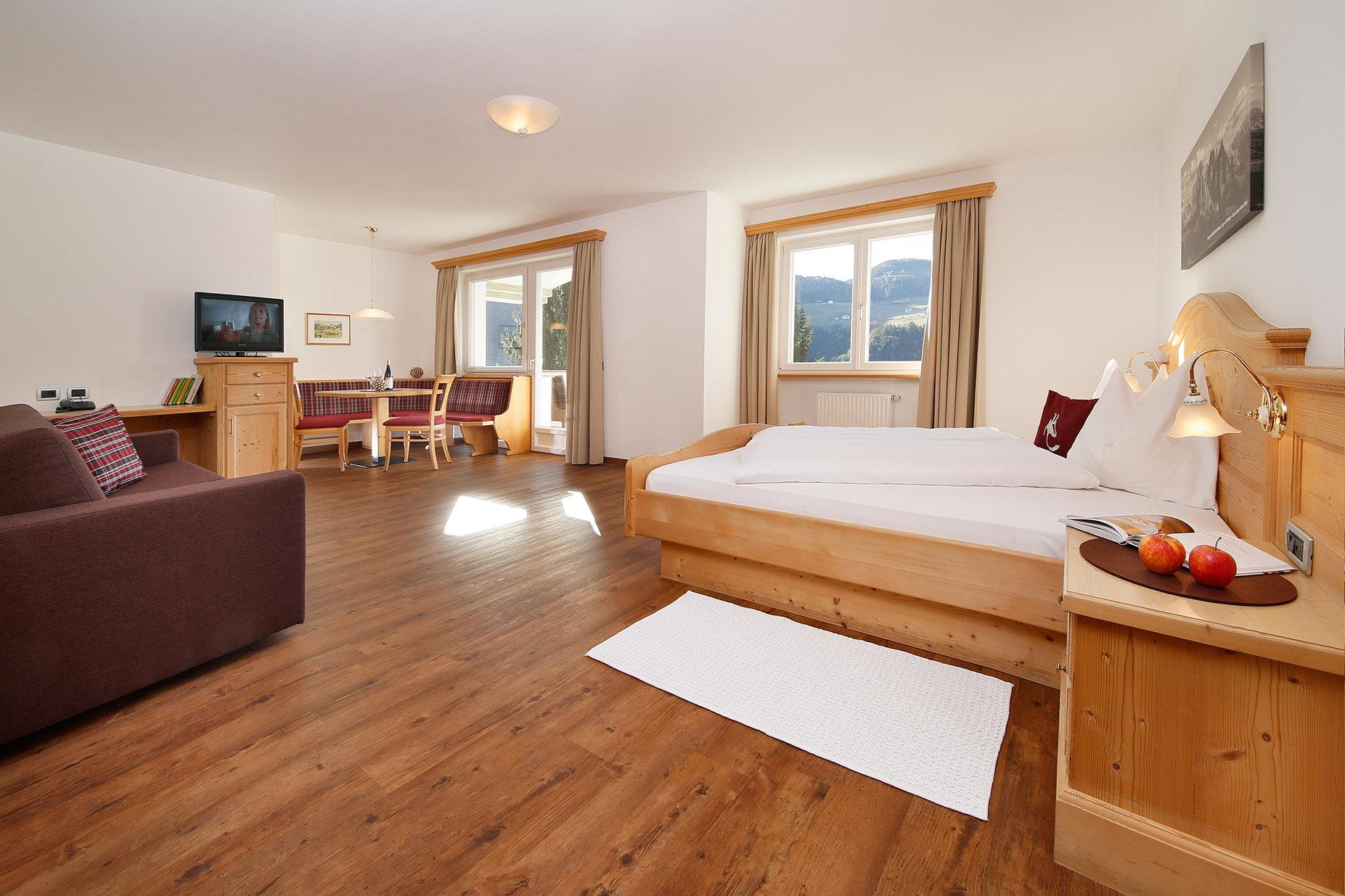 Hotel Hubertusstube Lajen 5 suedtirol.info