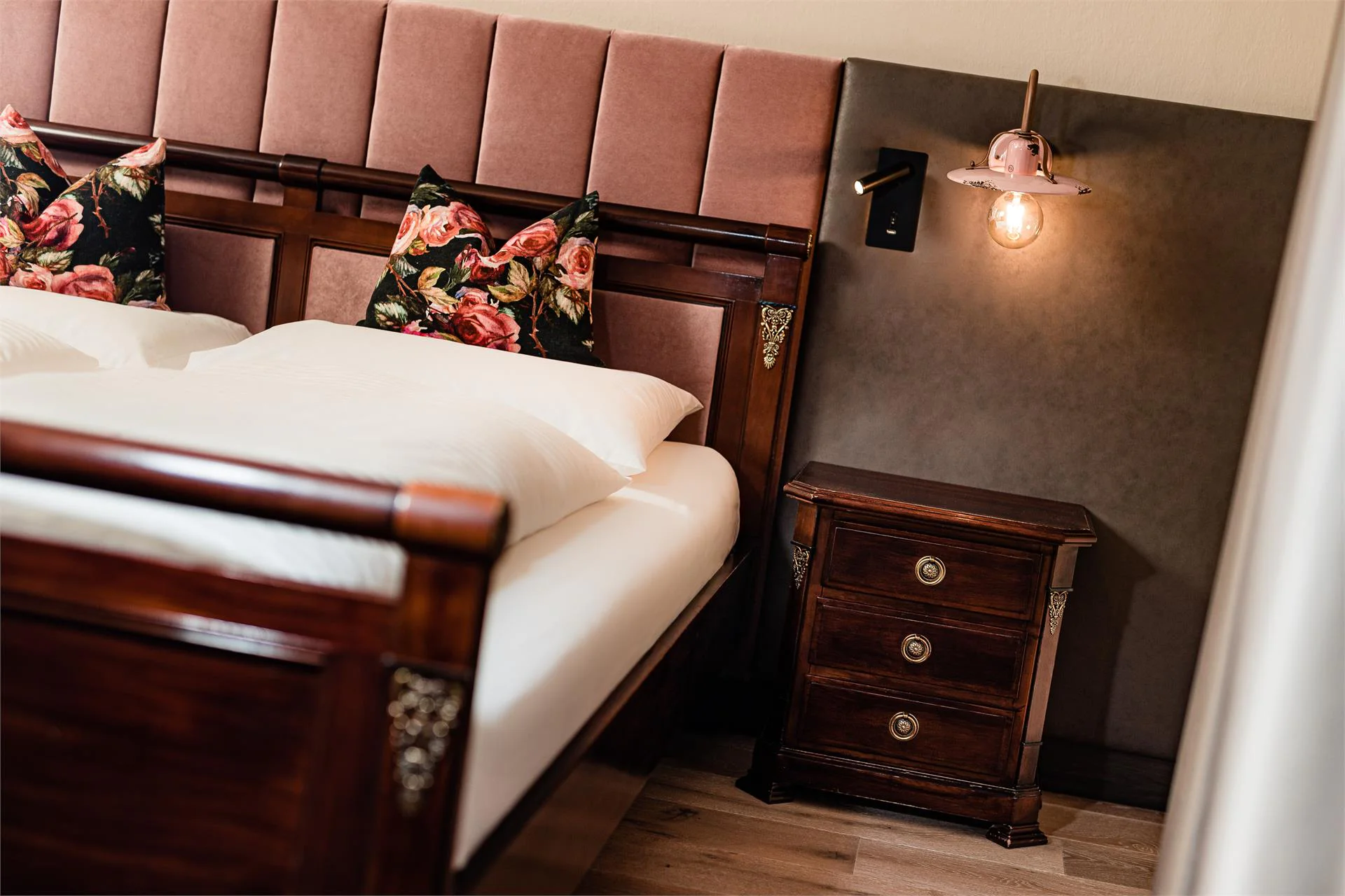 Hotel Schlosswirt Scena 6 suedtirol.info