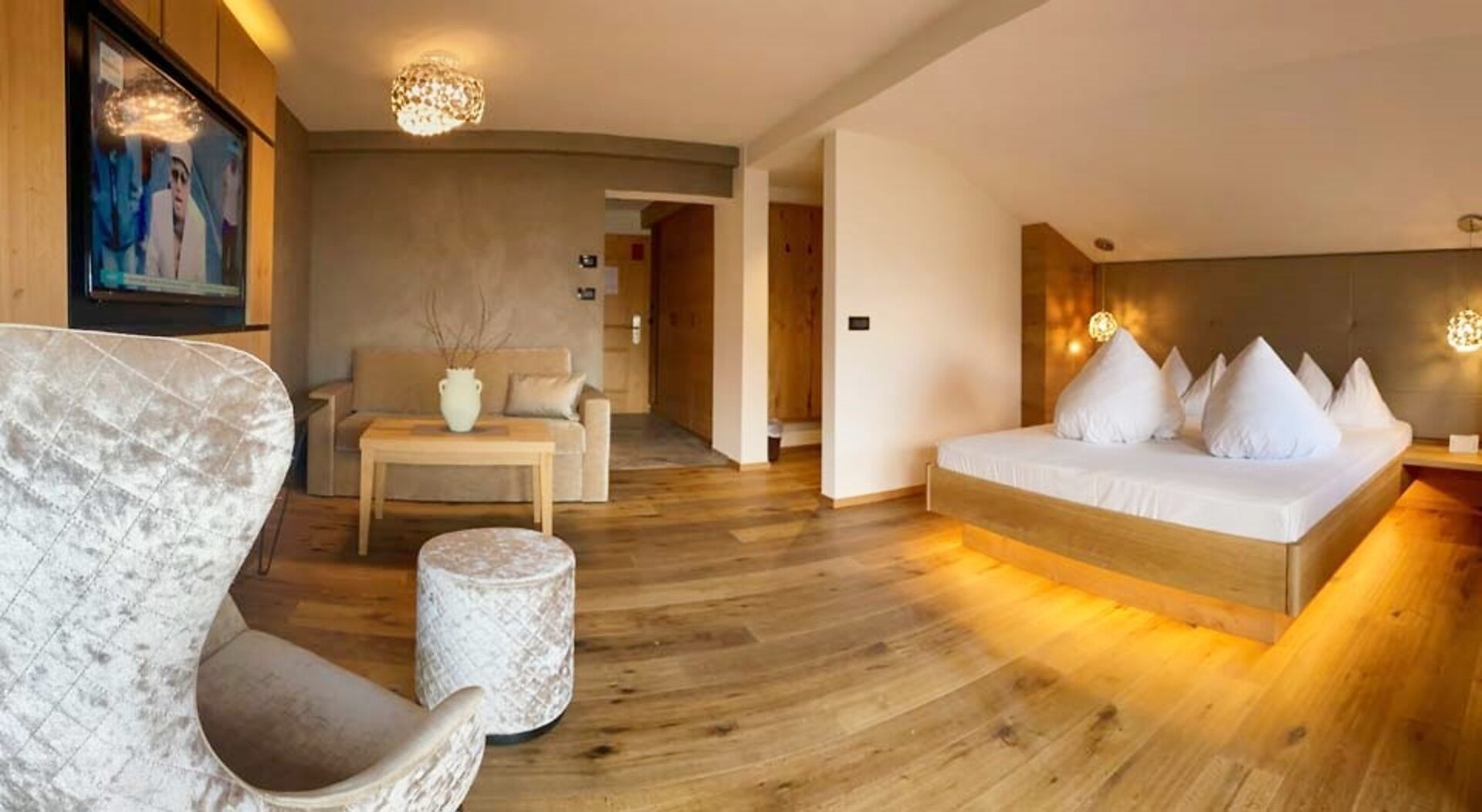Hotel Panorama Scena 30 suedtirol.info