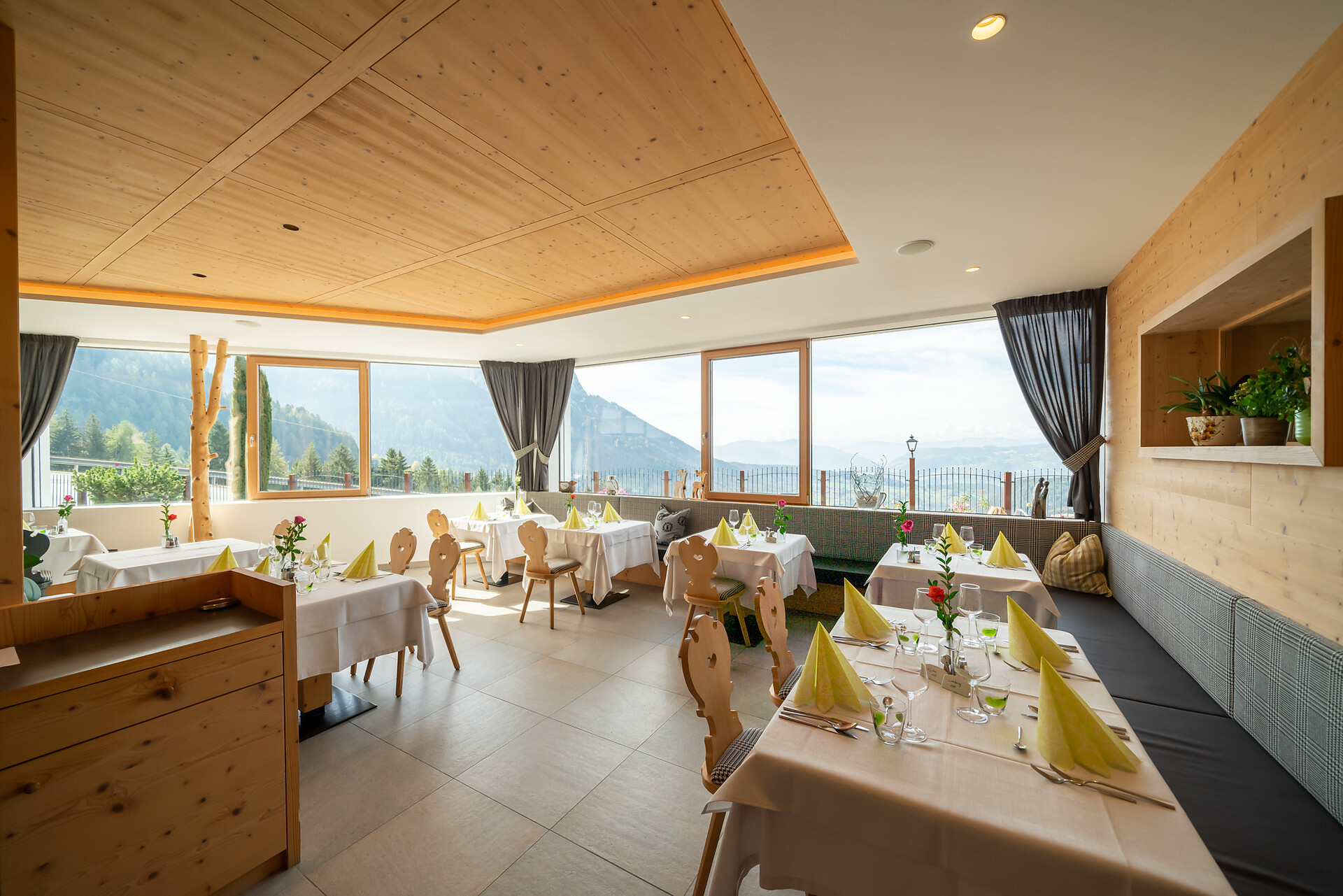Hotel Ortler Castelrotto 2 suedtirol.info