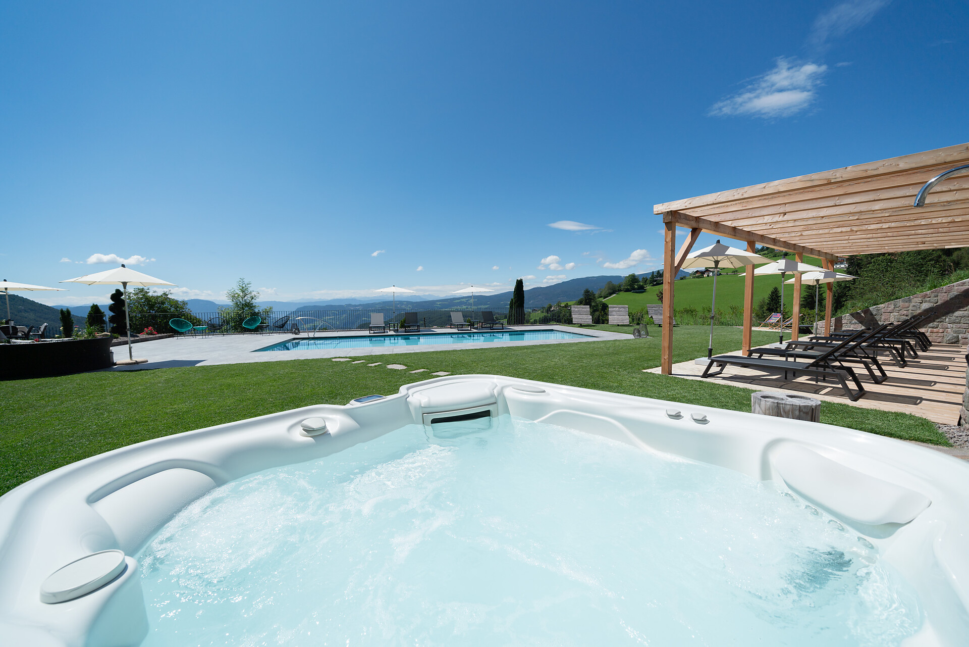Hotel Ortler Castelrotto 28 suedtirol.info