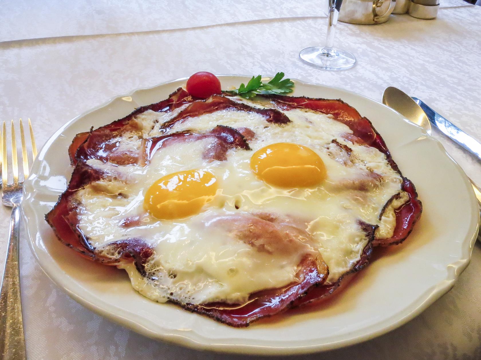 Hotel Ustaria Posta Badia 16 suedtirol.info