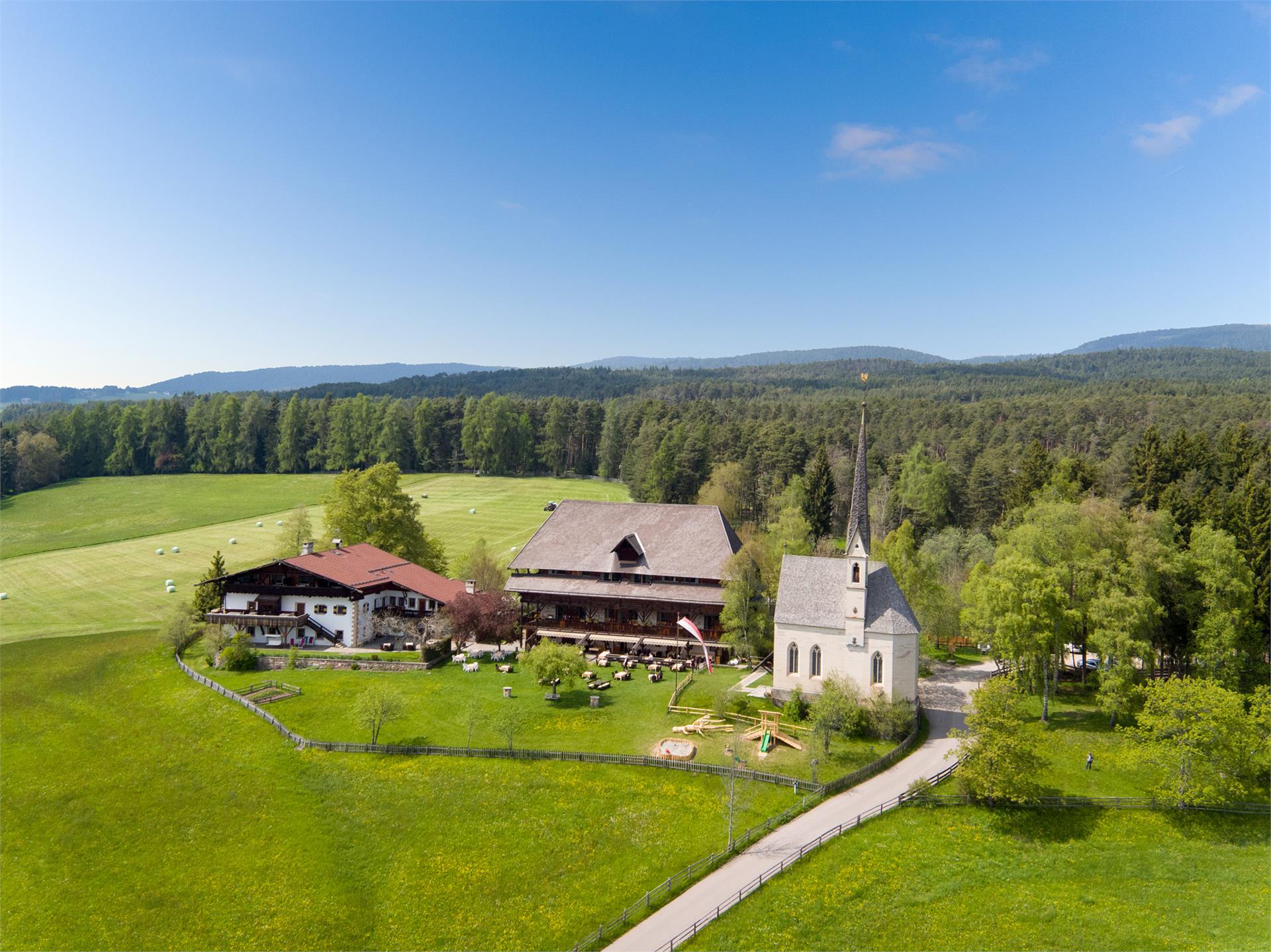 Hotel Ansitz Kematen Ritten/Renon 2 suedtirol.info