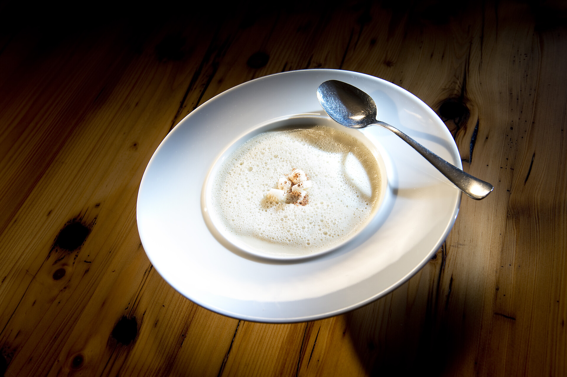 White wine soup in Terlaner style