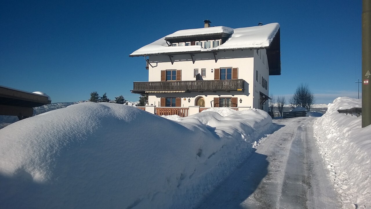 Haus Rottensteiner im Winter
