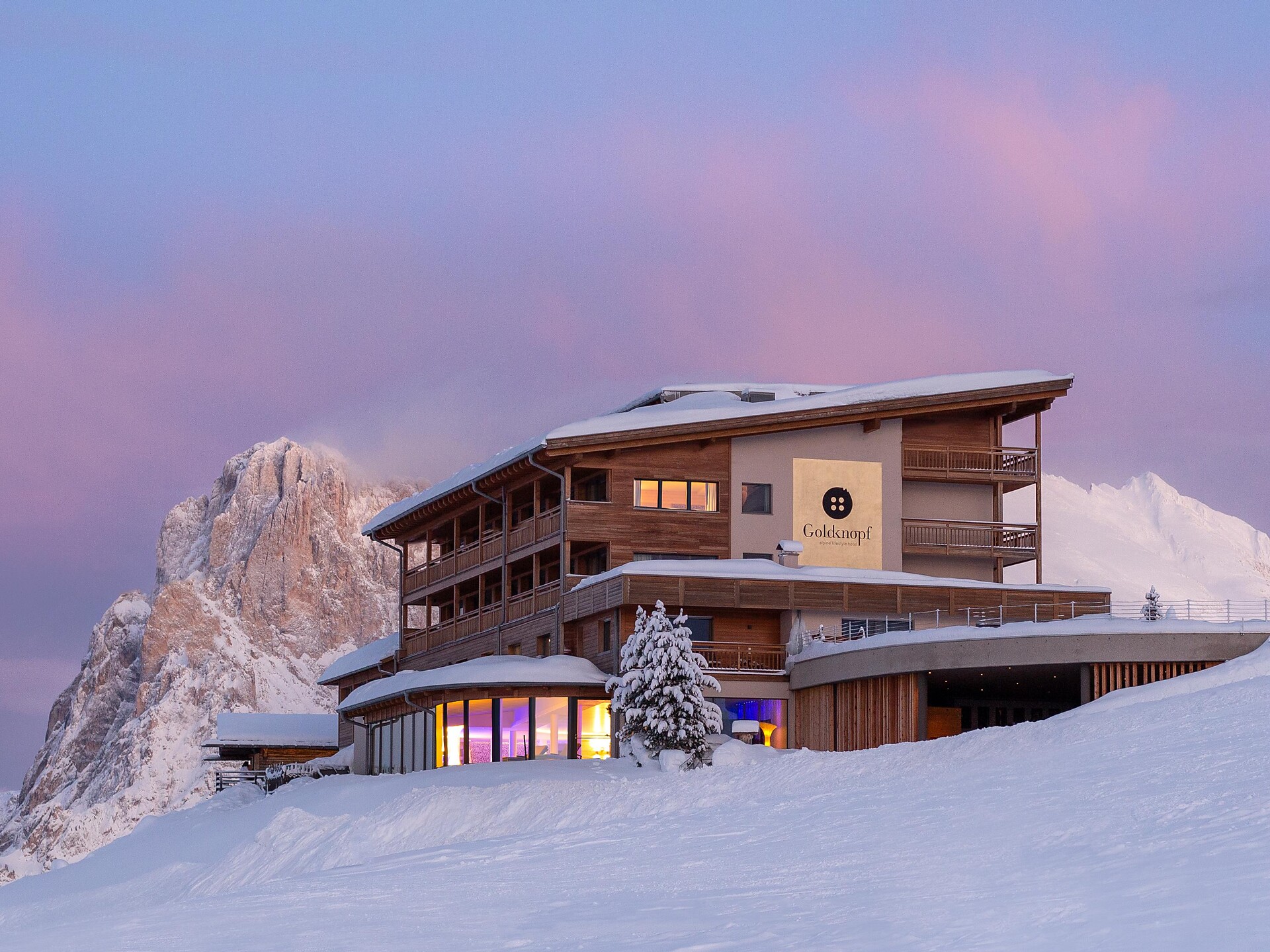 Hotel Goldknopf - Regione dolomitica Alpe di Siusi - #1 - suedtirol.info