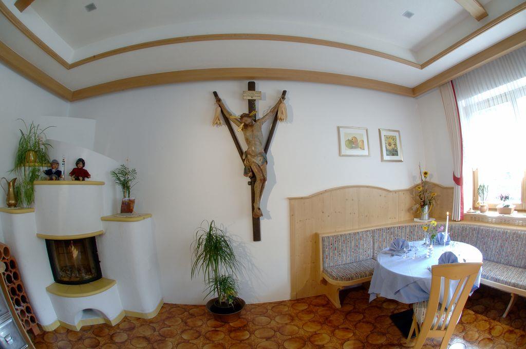 Hotel Gasthof Lindenhof Innichen 19 suedtirol.info