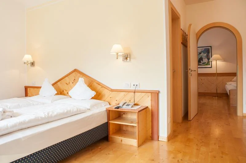 Hotel Villa Stefania Innichen/San Candido 23 suedtirol.info