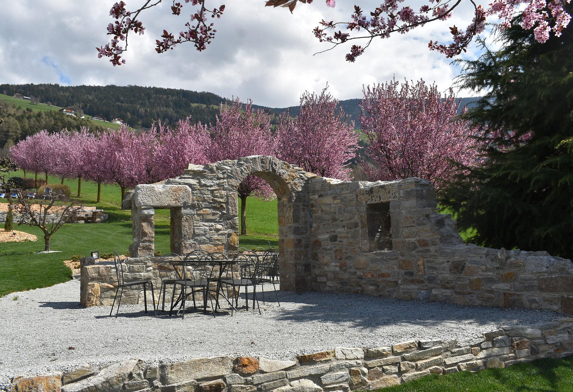 Hotel Nussbaumerhof Rodeneck/Rodengo 6 suedtirol.info