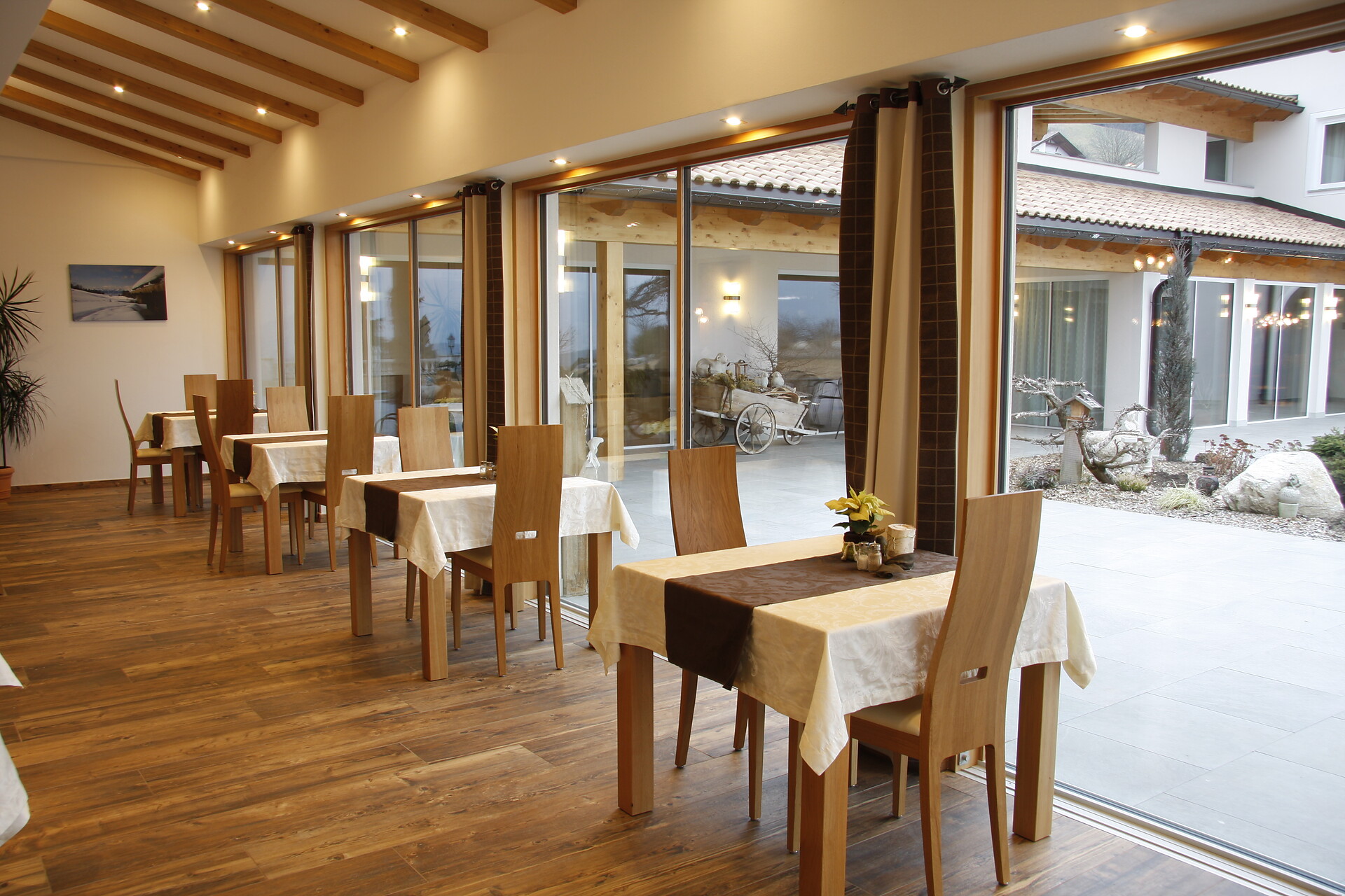 Hotel Nussbaumerhof Rodeneck/Rodengo 16 suedtirol.info