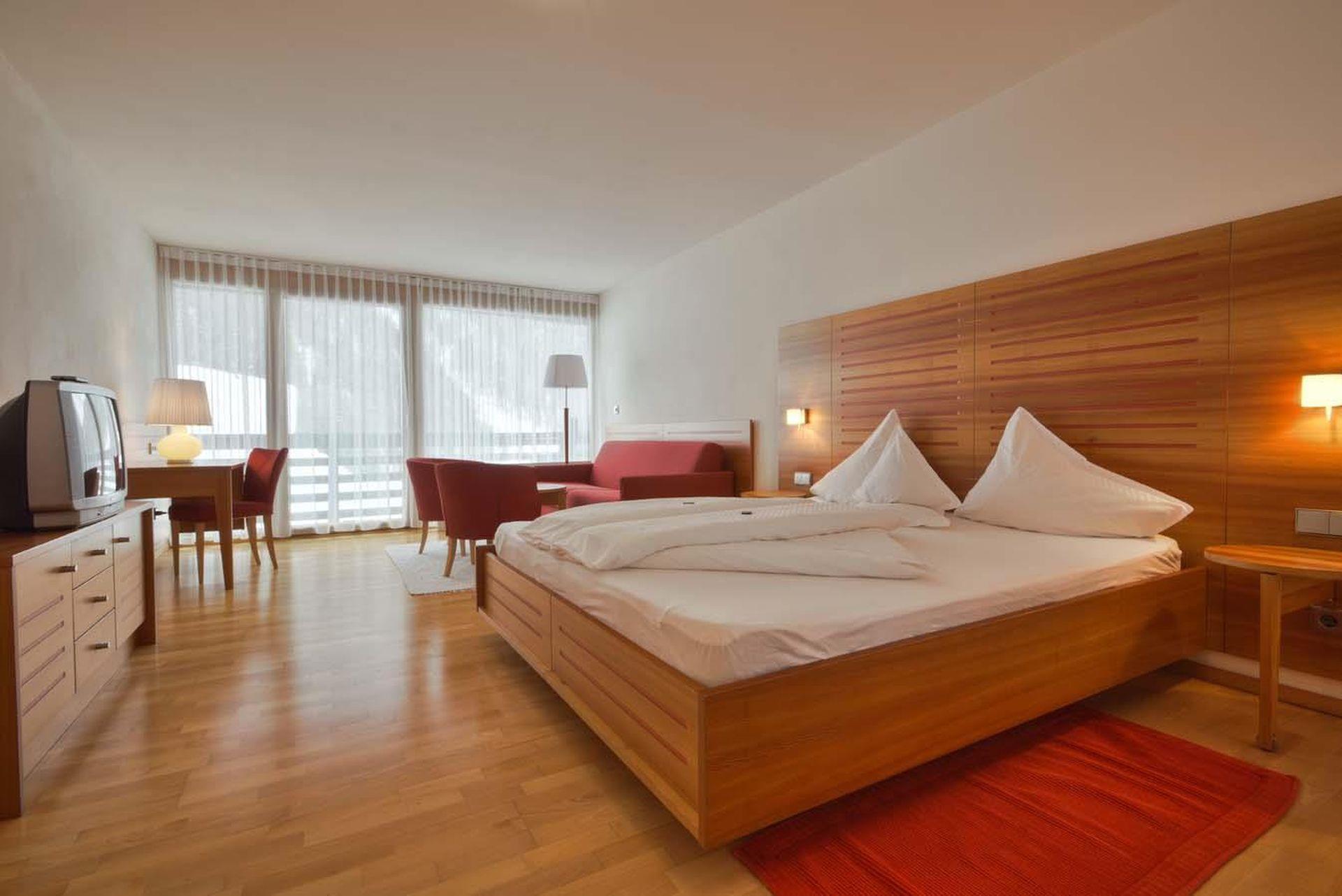 Hotel Cevedale Stilfs/Stelvio 3 suedtirol.info