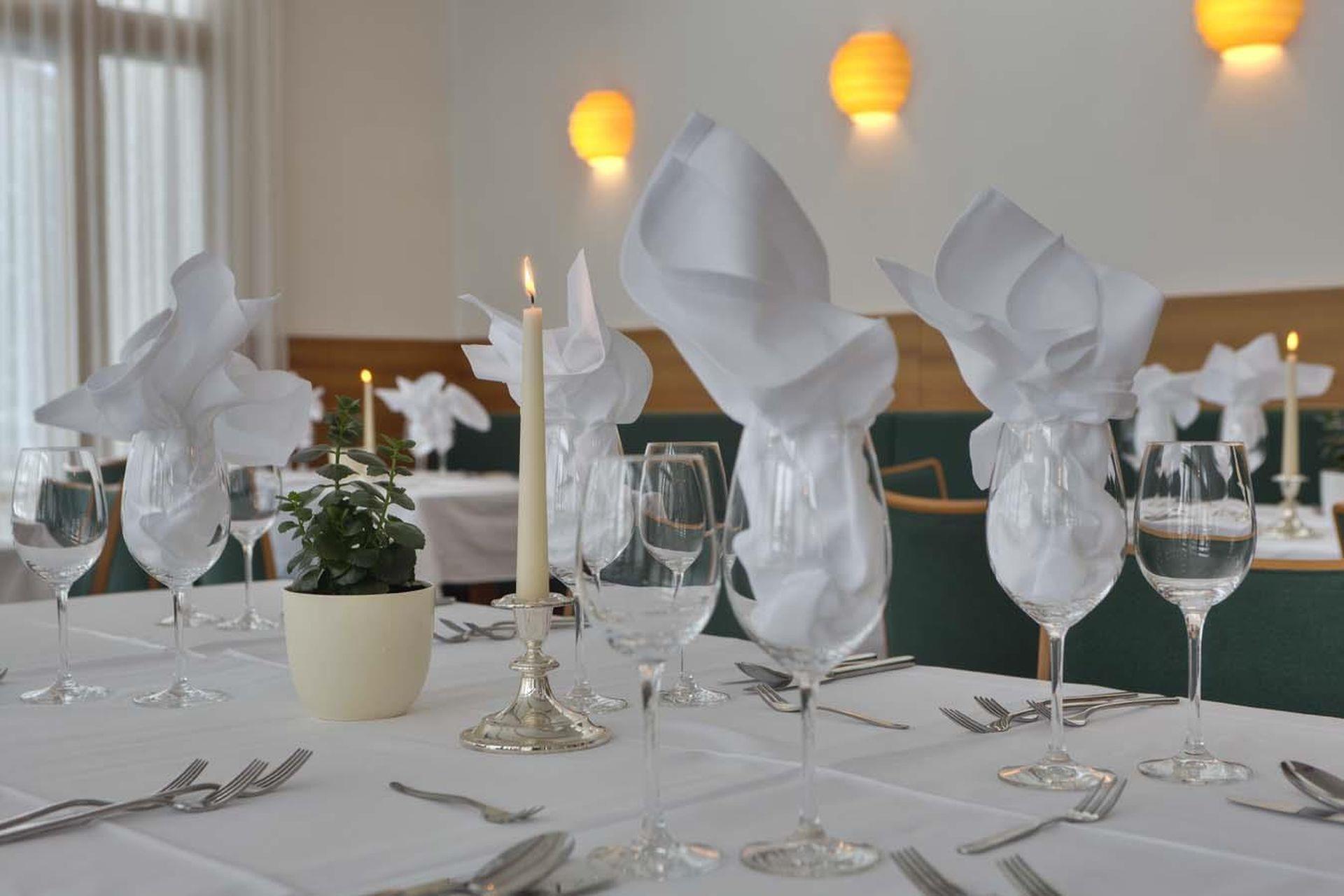 Hotel Cevedale Stilfs/Stelvio 4 suedtirol.info