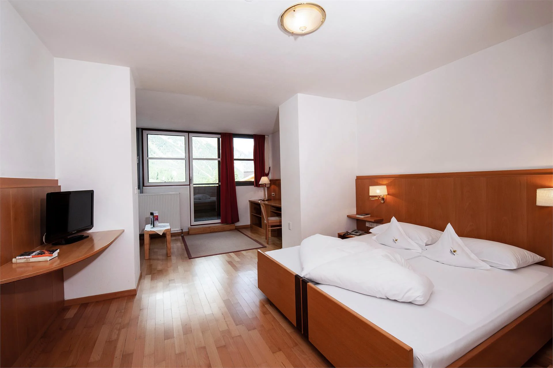Hotel Eller Stelvio 16 suedtirol.info