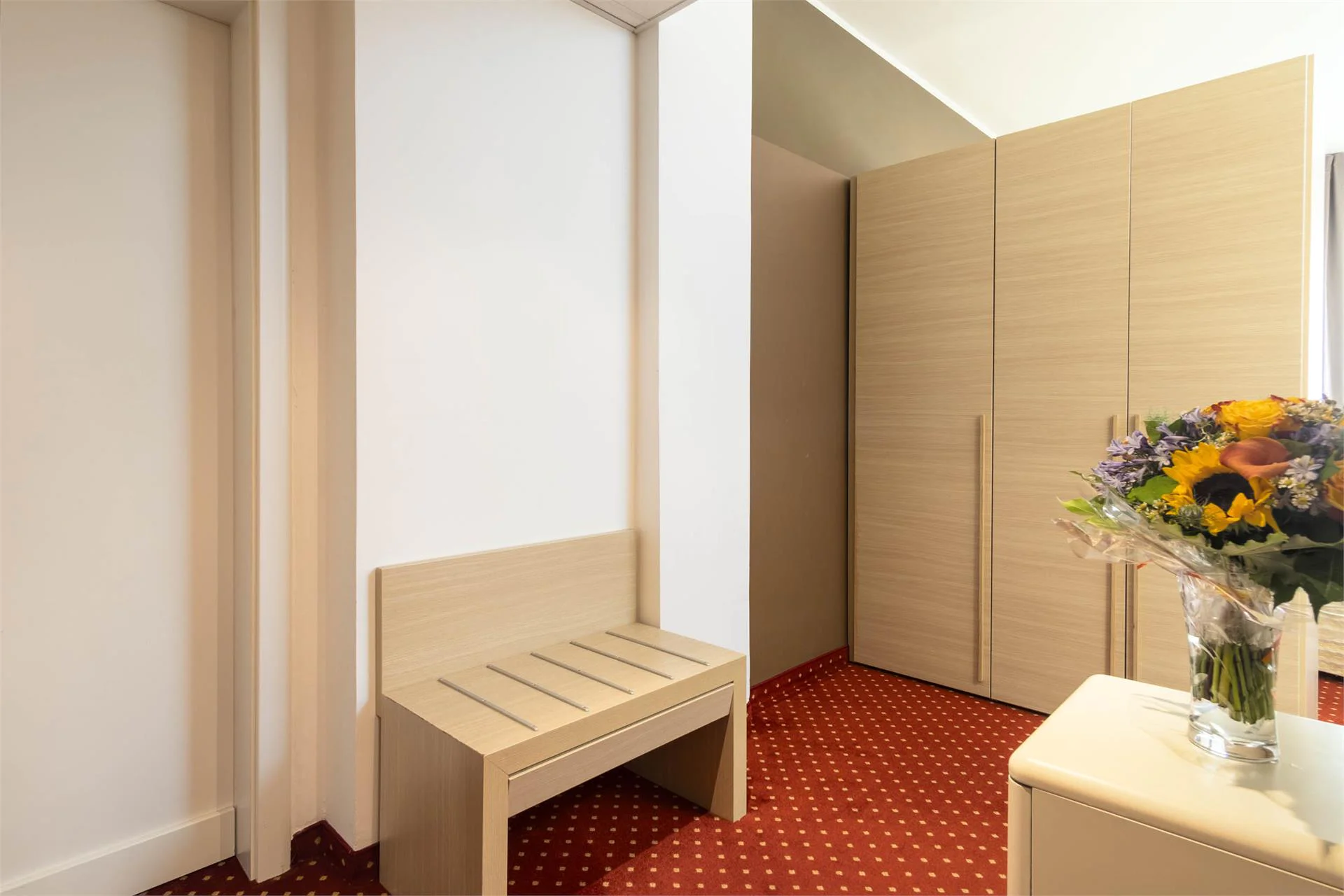 HOTEL REGINA A. Bolzano/Bozen 12 suedtirol.info