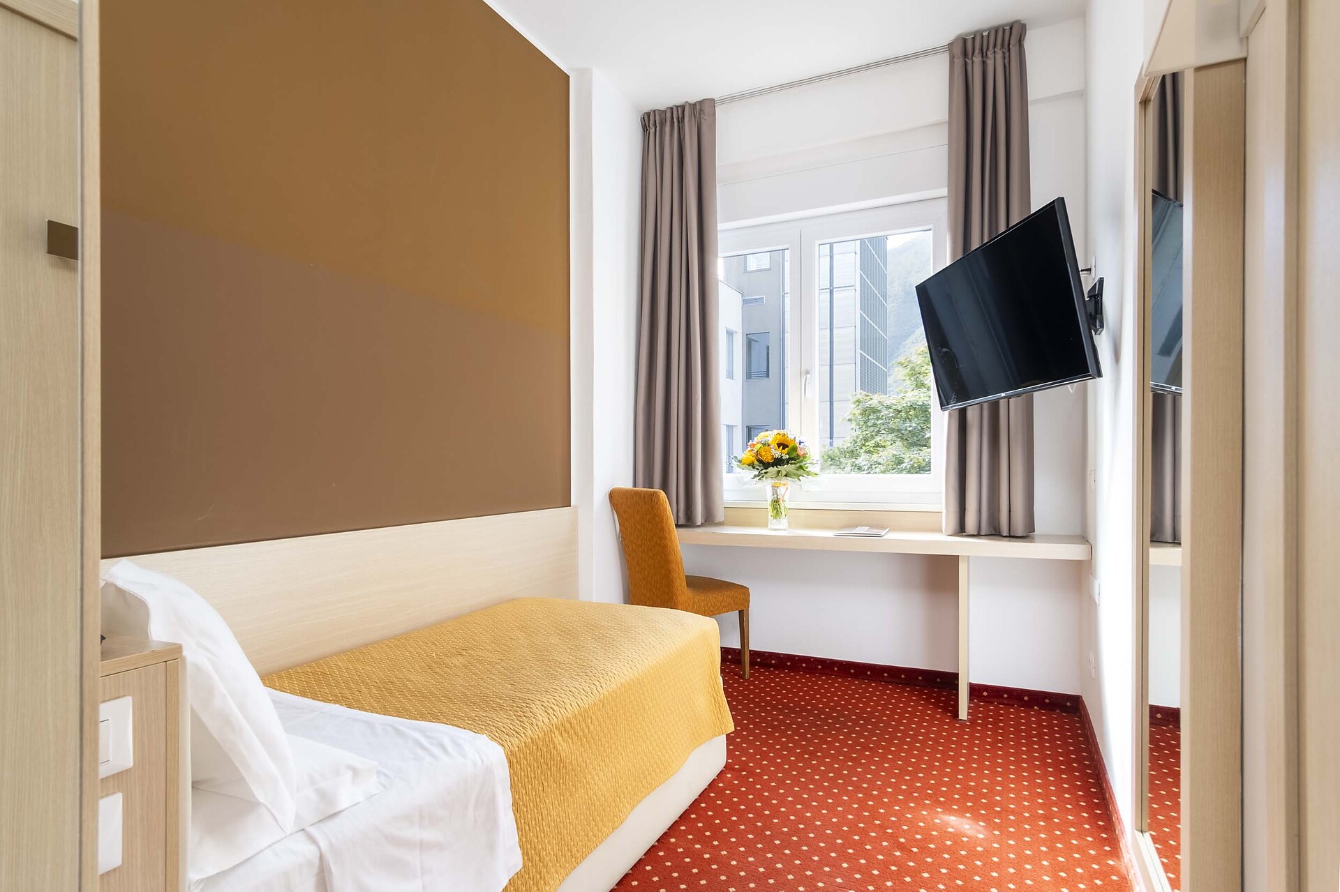 Single Bedroom