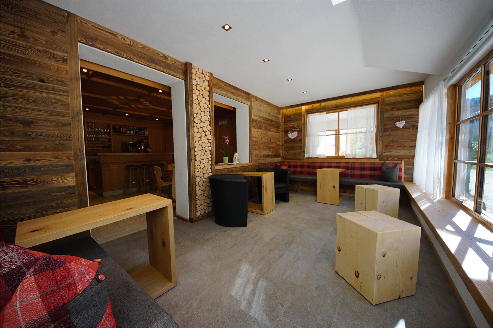Hotel Chalet Frapes San Martino 4 suedtirol.info