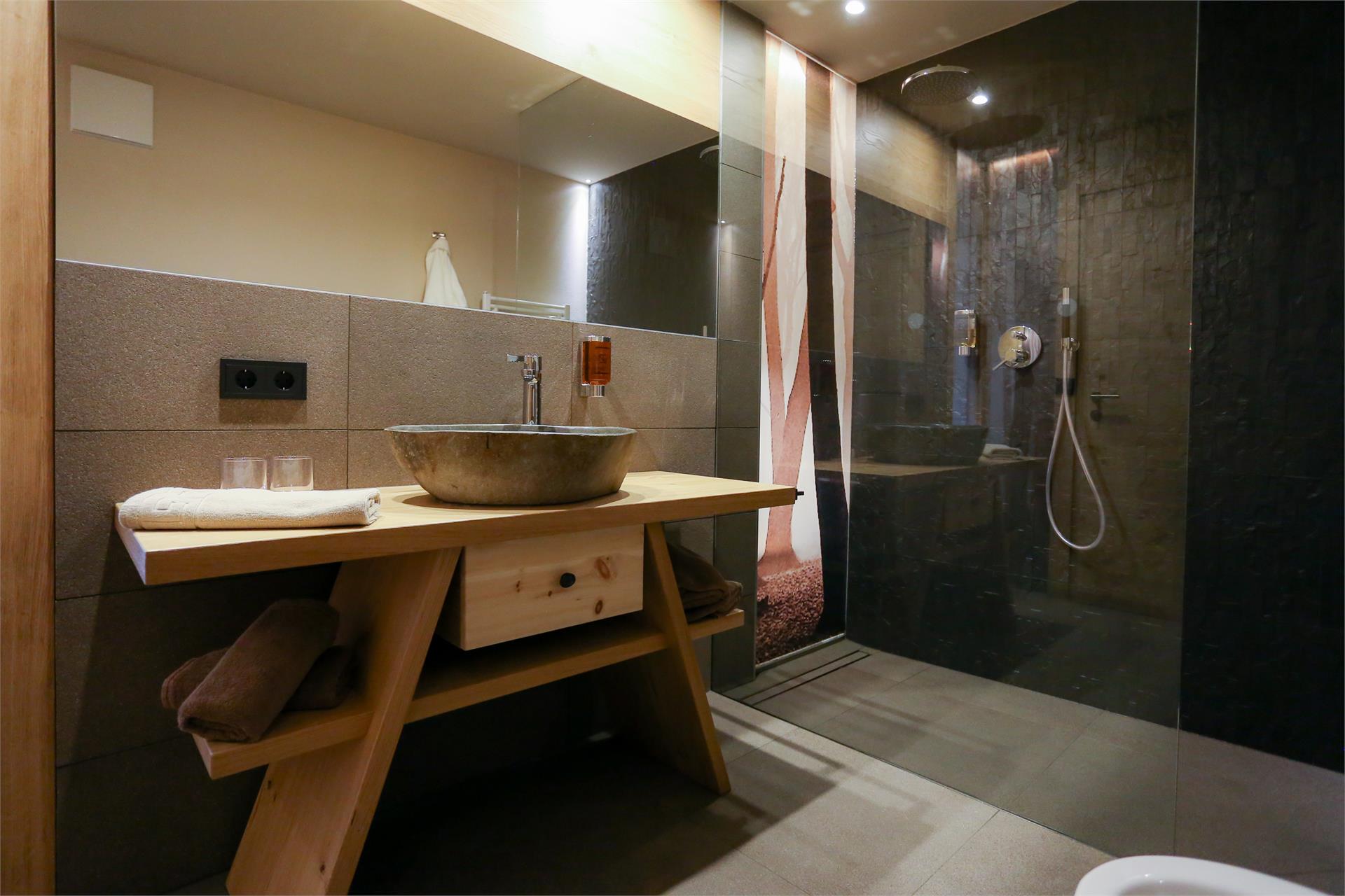 Hotel-Albergo Höllriegl Sarentino 6 suedtirol.info