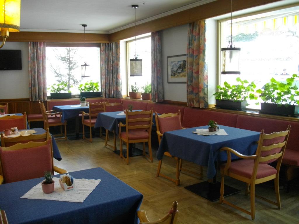 Hotel Rodes Urtijëi/Ortisei 9 suedtirol.info