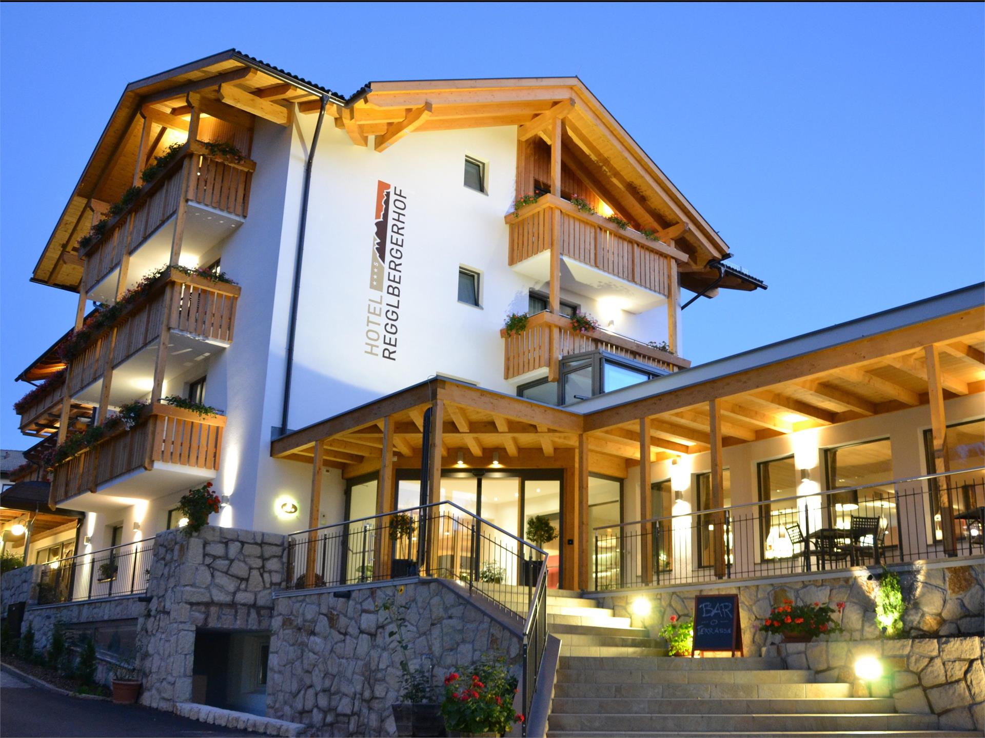 Hotel Regglbergerhof Nova Ponente 1 suedtirol.info