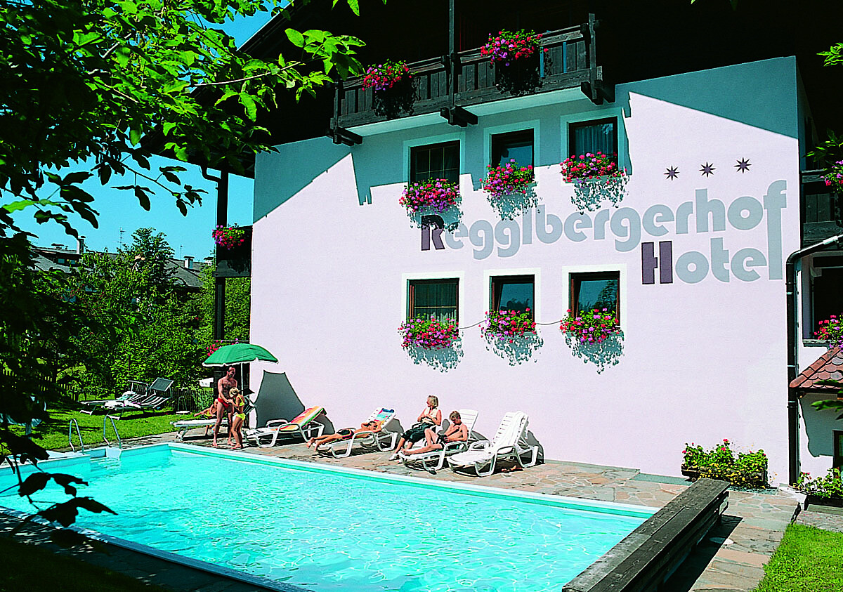 Outdoor swimming pool