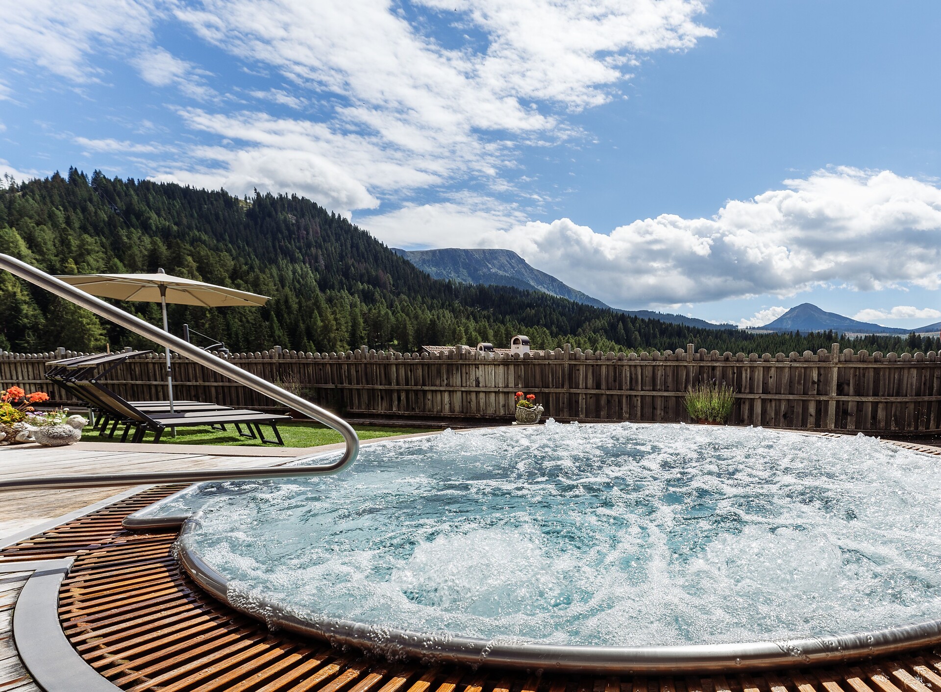 Whirlpool outdoor