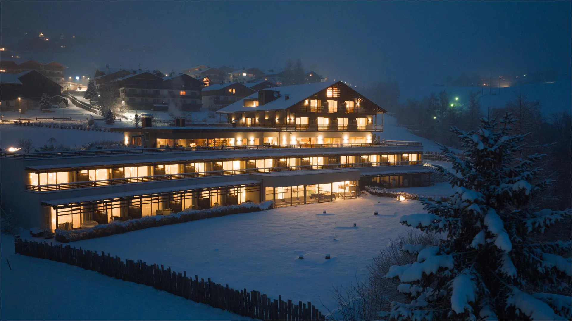 Hotel La Casies - MOUNTAIN LIVING HOTEL Gsies/Valle di Casies 1 suedtirol.info