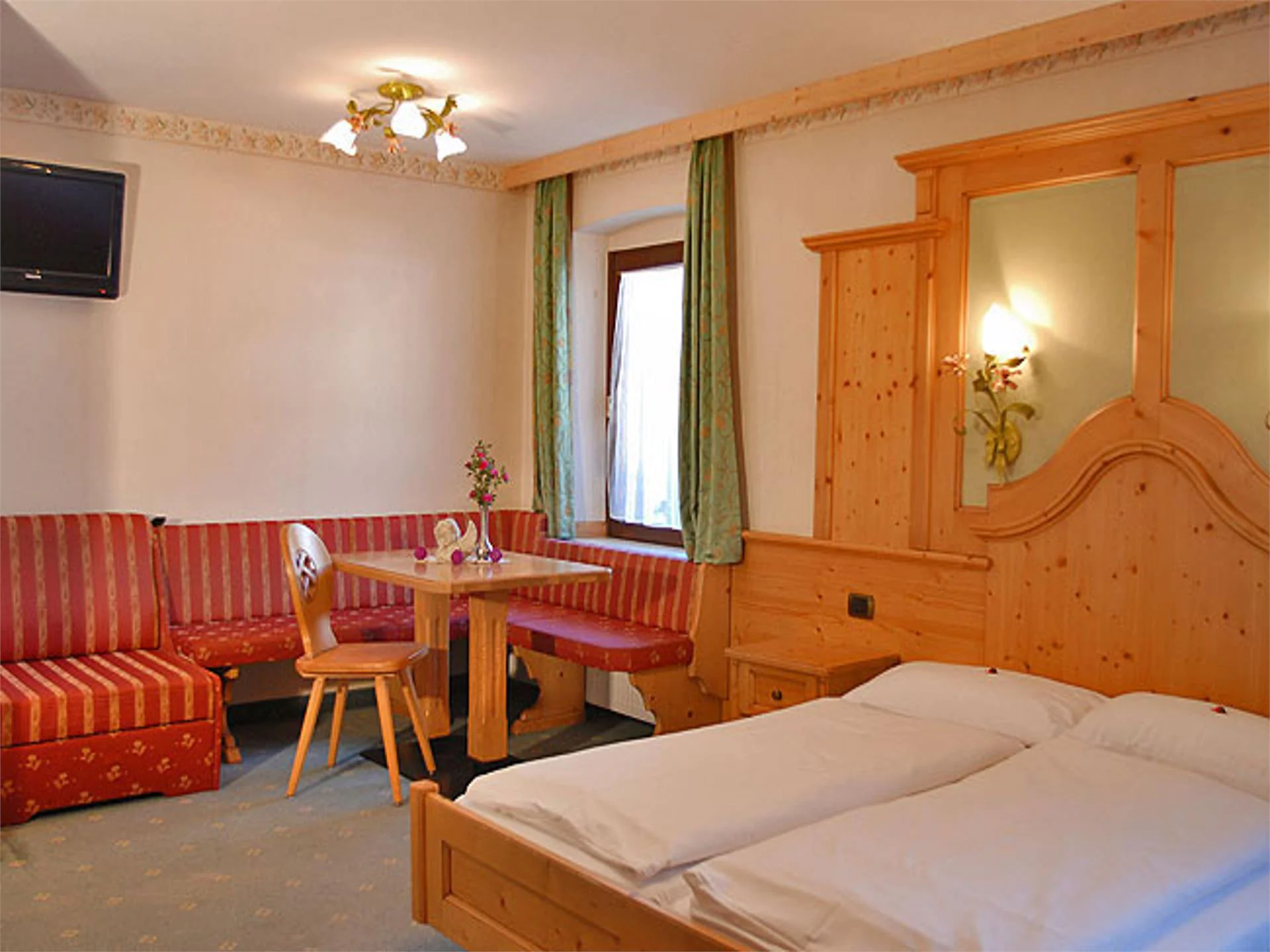 Hotel Löwenwirt Sexten/Sesto 5 suedtirol.info
