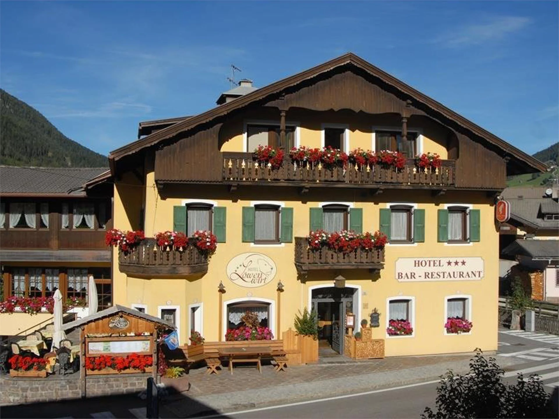 Hotel Löwenwirt Sexten/Sesto 2 suedtirol.info