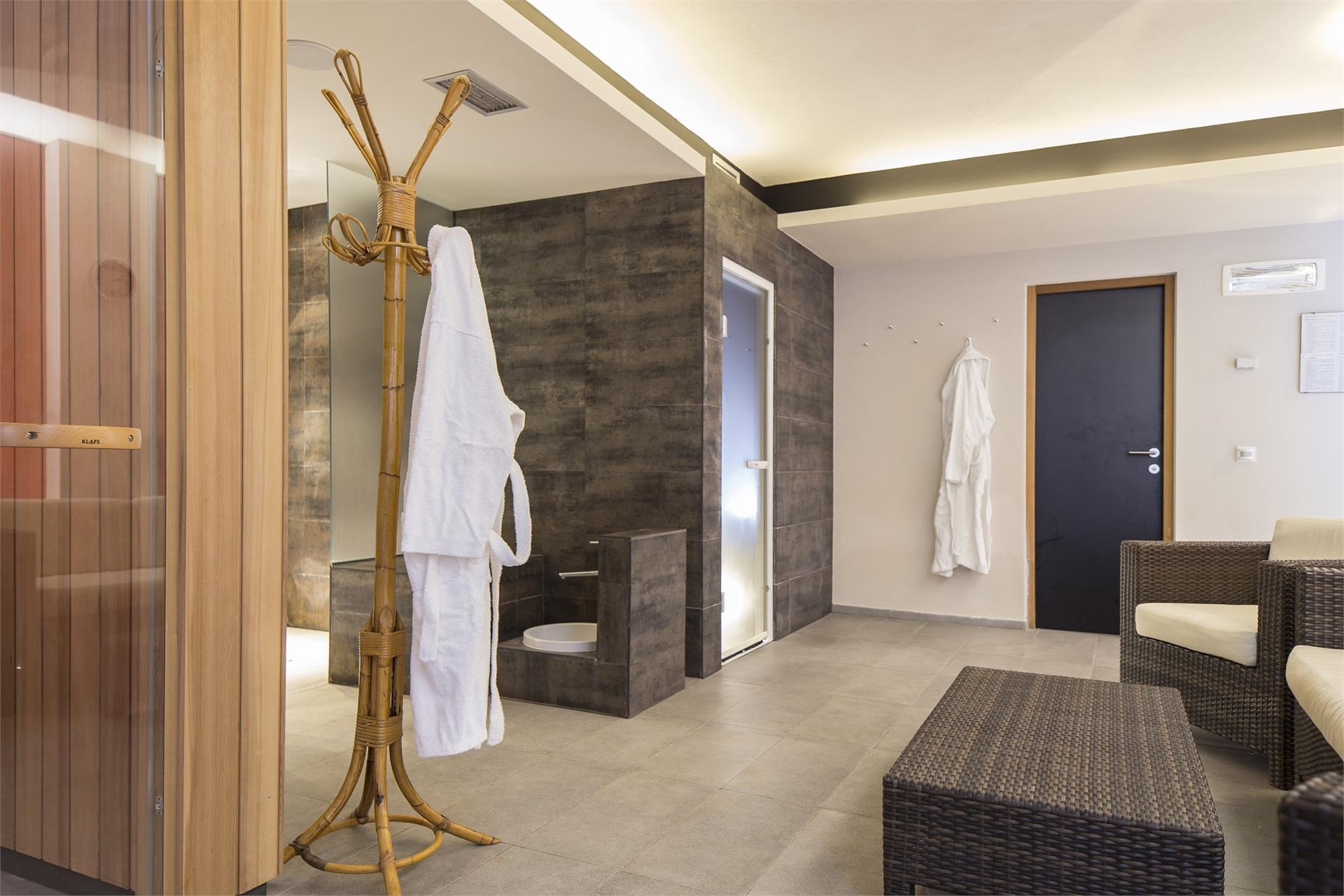 Hotel Krondlhof Brunico 6 suedtirol.info